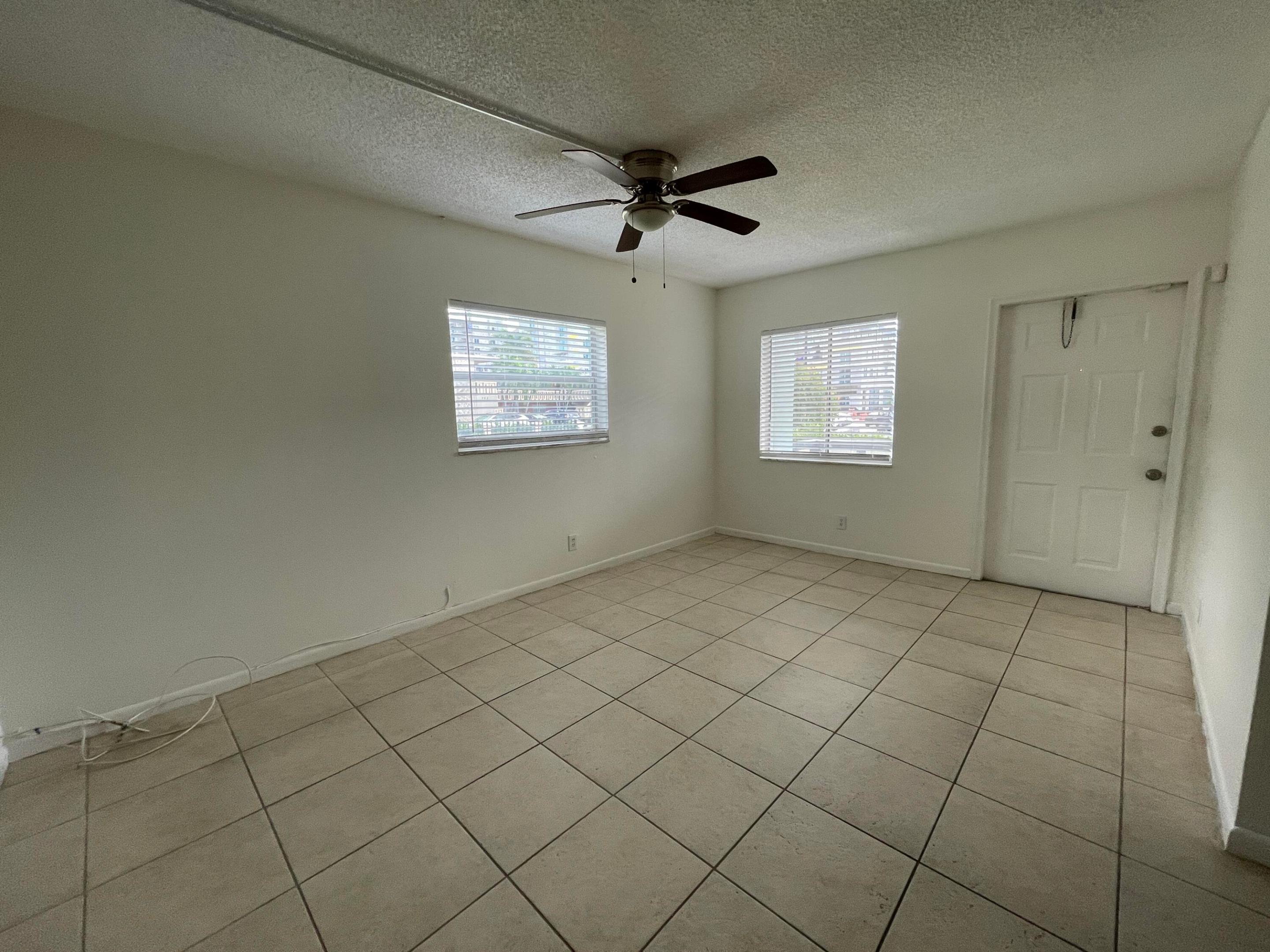 306 E Ocean Avenue 114 Property Photo 7