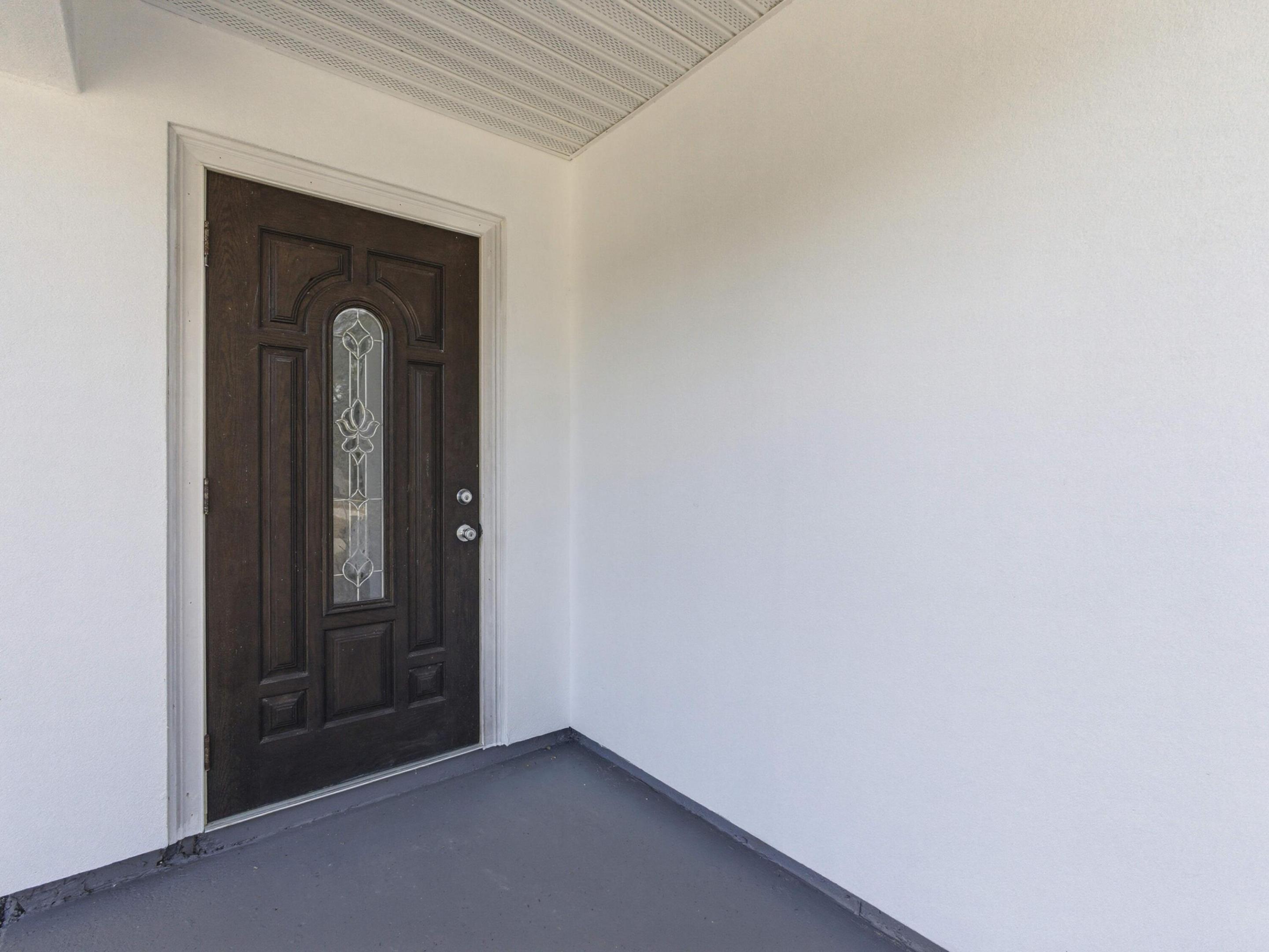 14242 77th Place N Property Photo 5