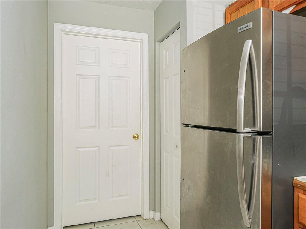 528 13th Place 528 Property Photo 16