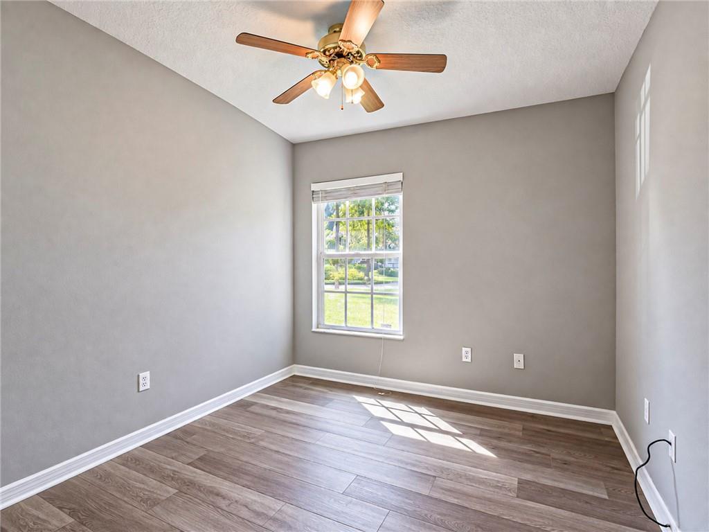 528 13th Place 528 Property Photo 29