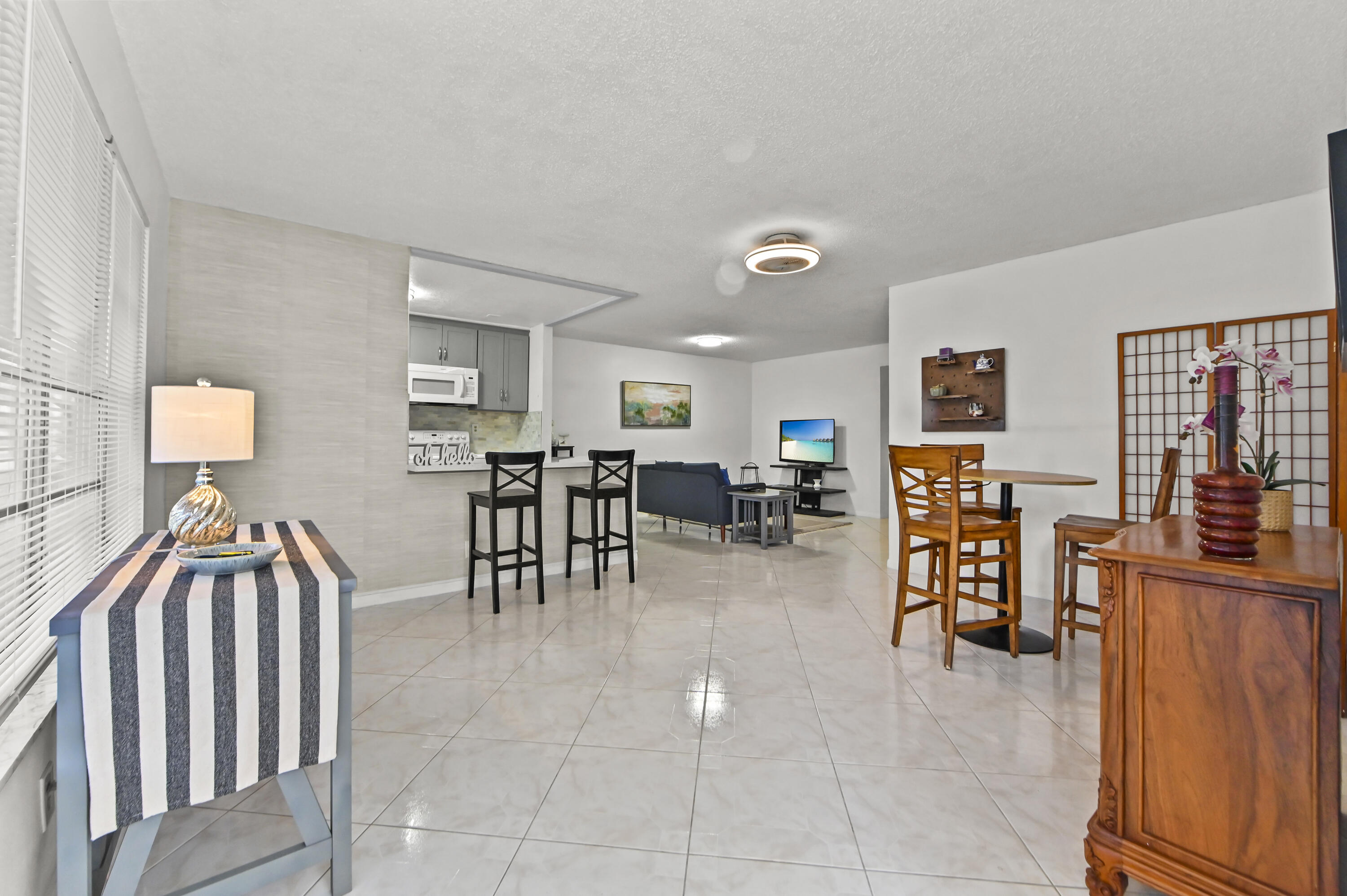 120 High Point Boulevard C Property Photo 1
