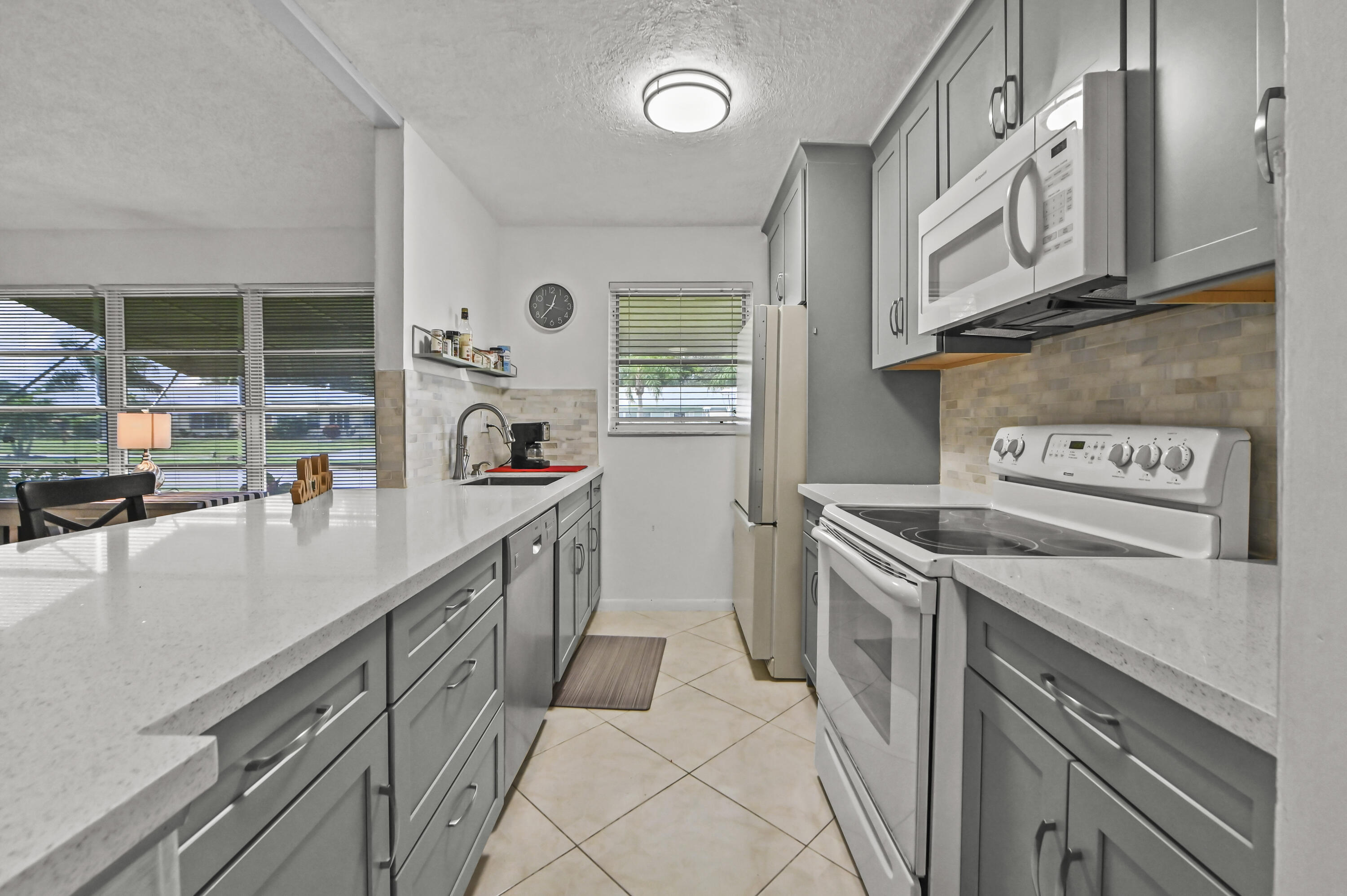 120 High Point Boulevard C Property Photo 8