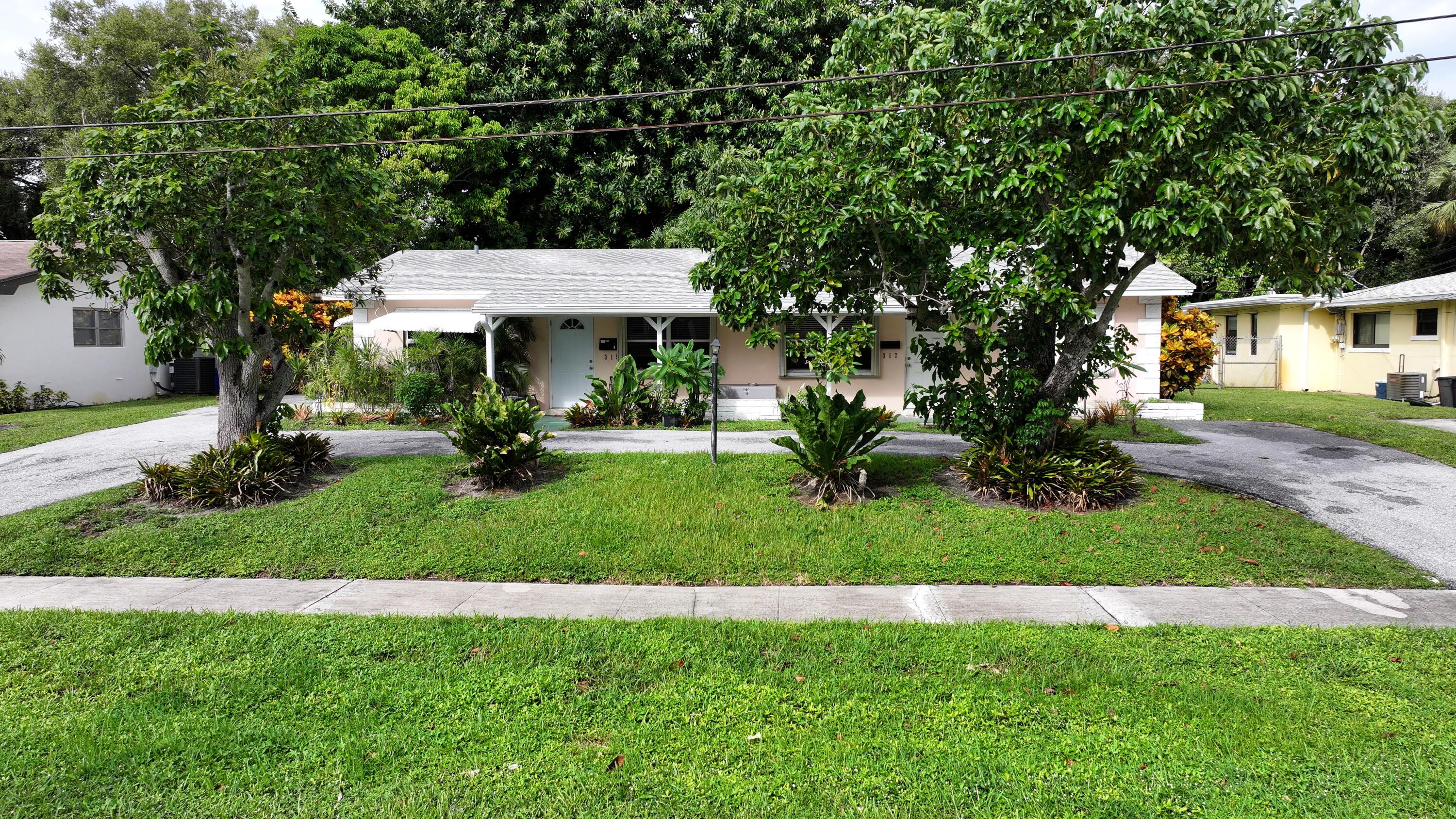 315 Northlake Drive 315/317