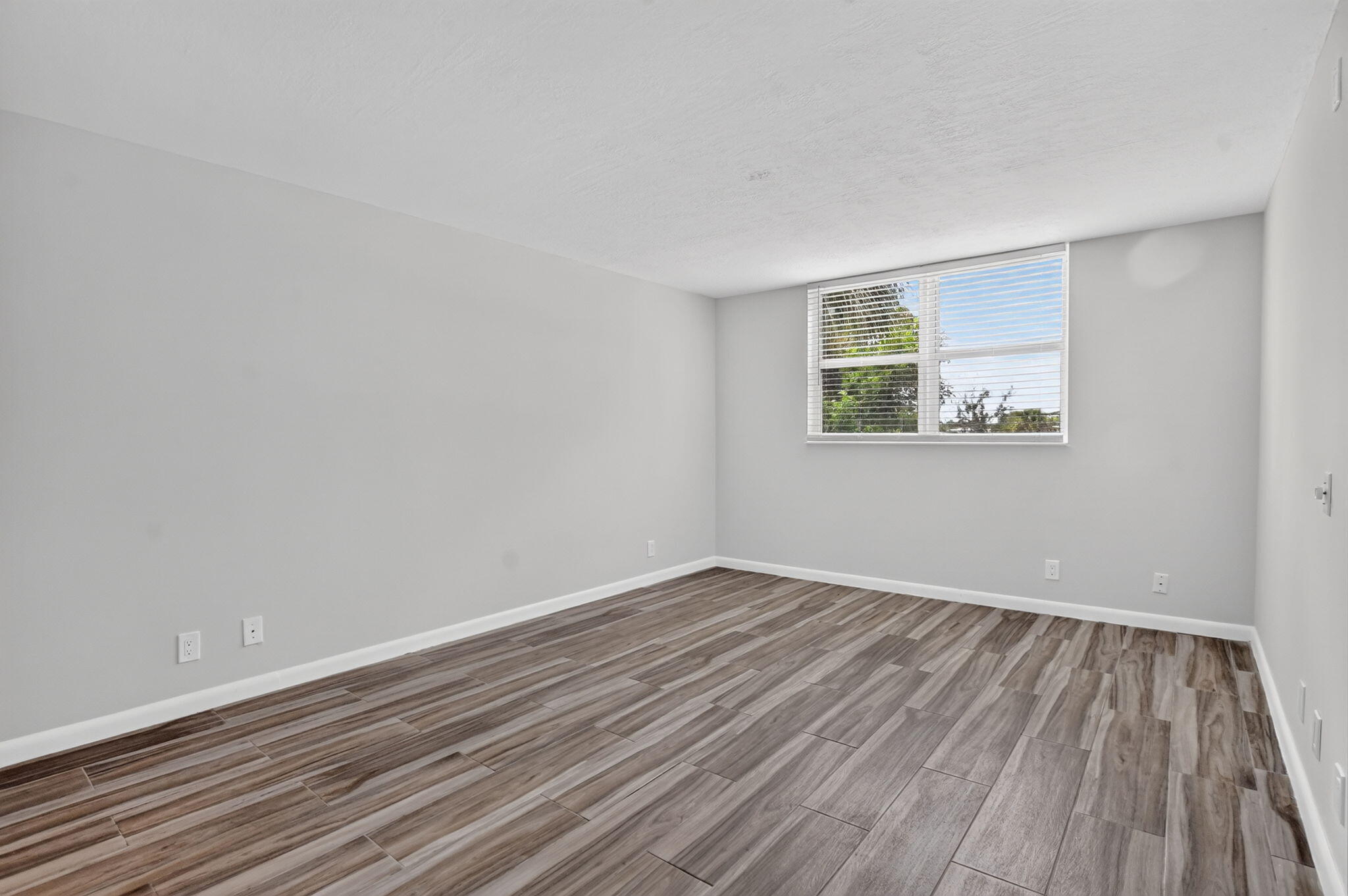 5961 Nw 2nd Avenue S 2100 Property Photo 18