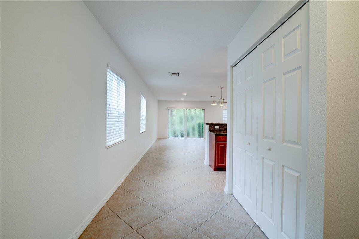22160 Majestic Woods Way Property Photo 6