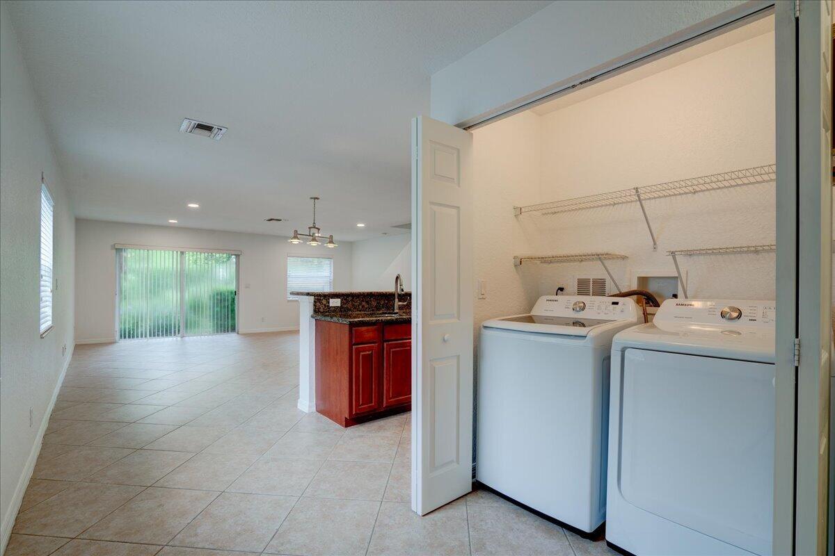 22160 Majestic Woods Way Property Photo 8
