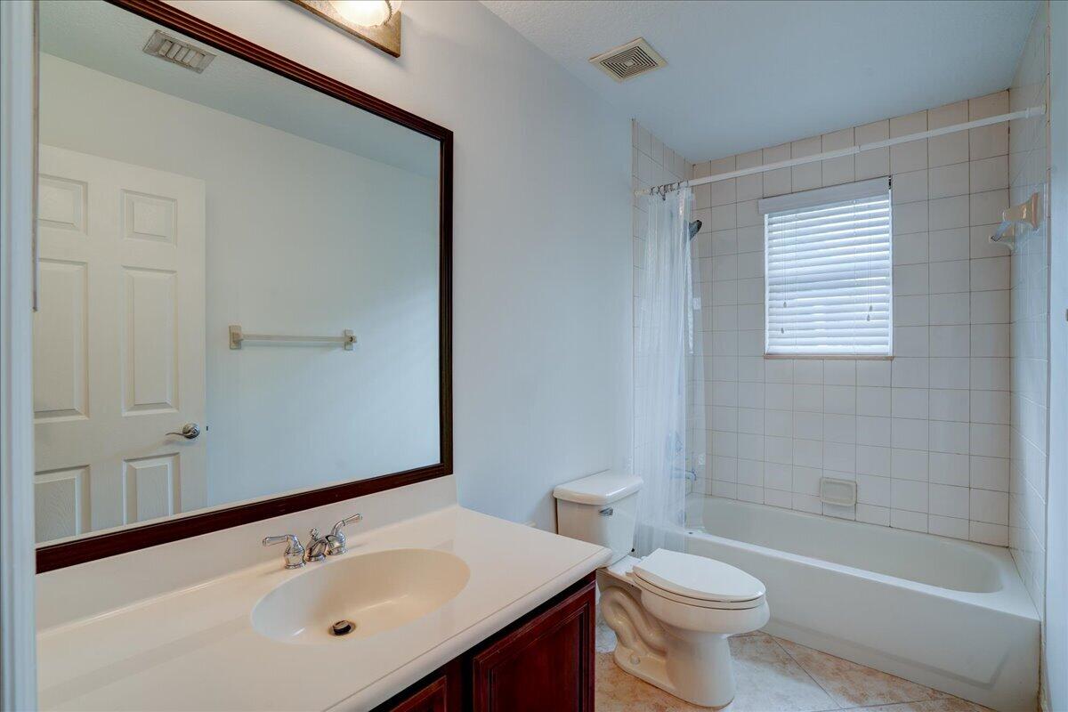 22160 Majestic Woods Way Property Photo 43