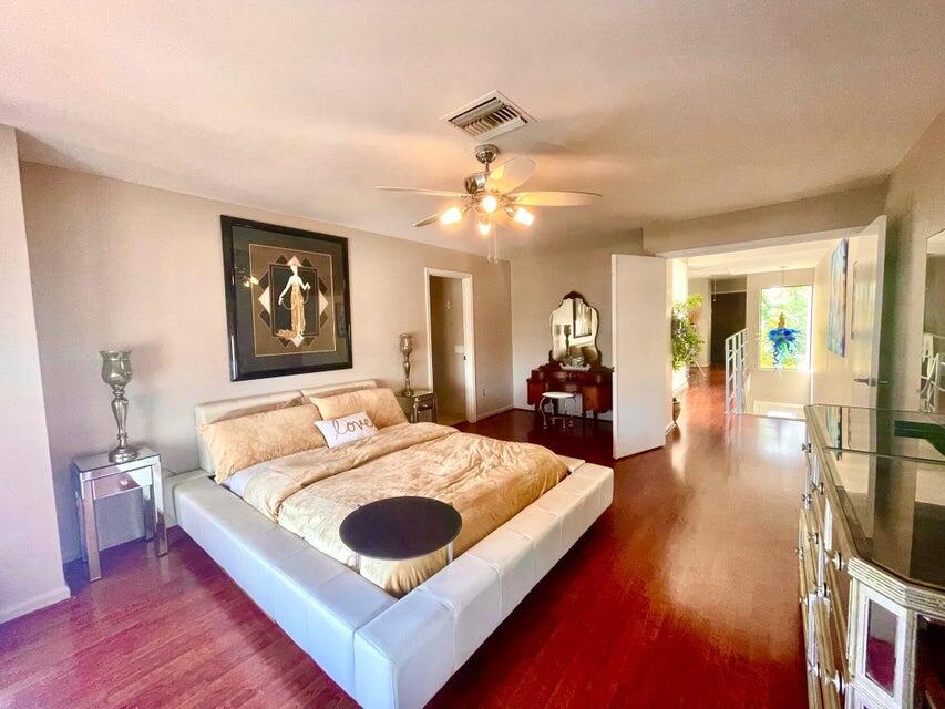 1127 Boca Cove Lane Property Photo 11