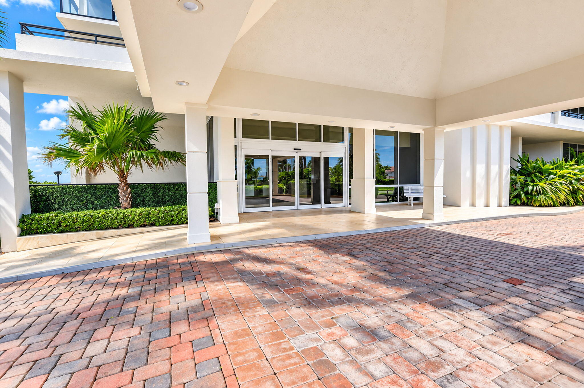 2000 S Ocean Boulevard 16b Property Photo 43