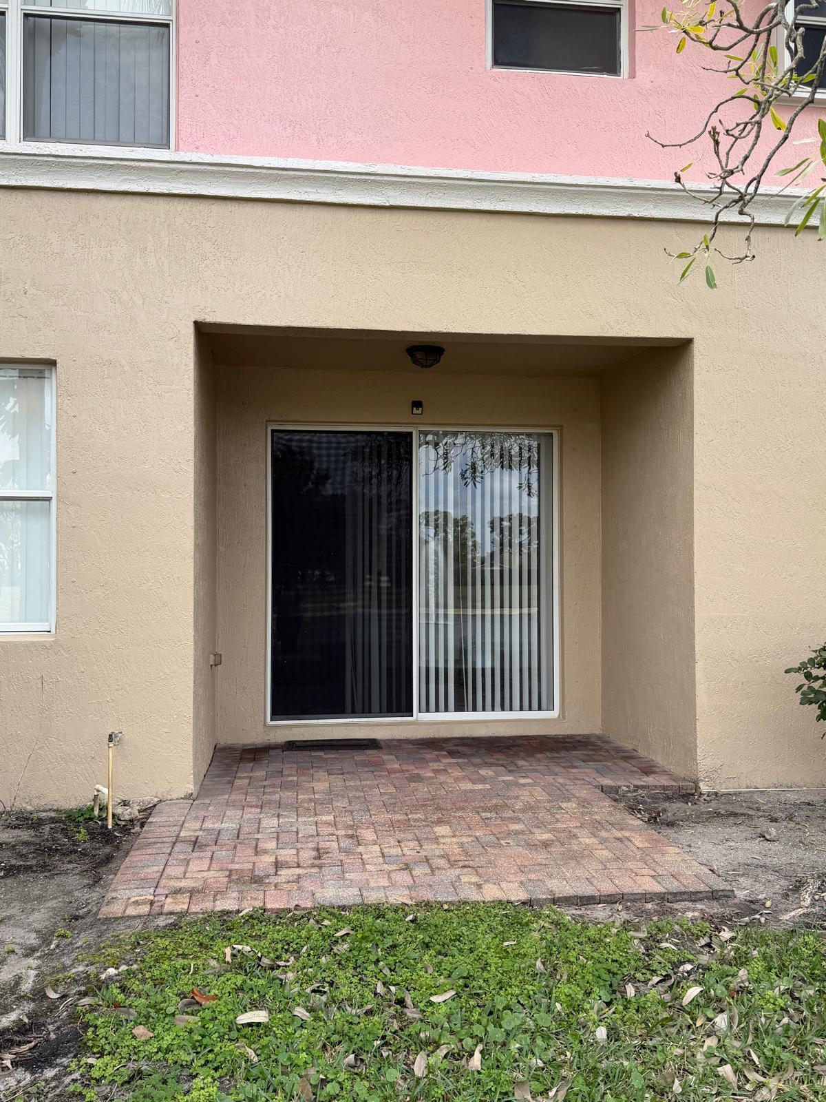 1510 Seminole Palms Drive Property Photo 21