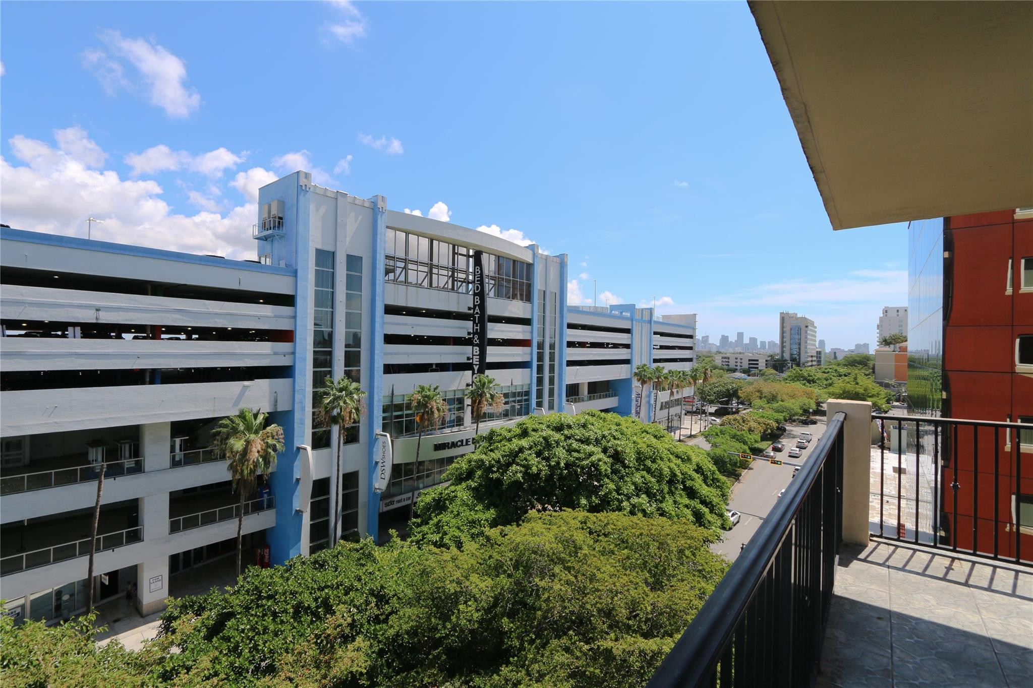 3410 CORAL Way 701 Property Photo 1