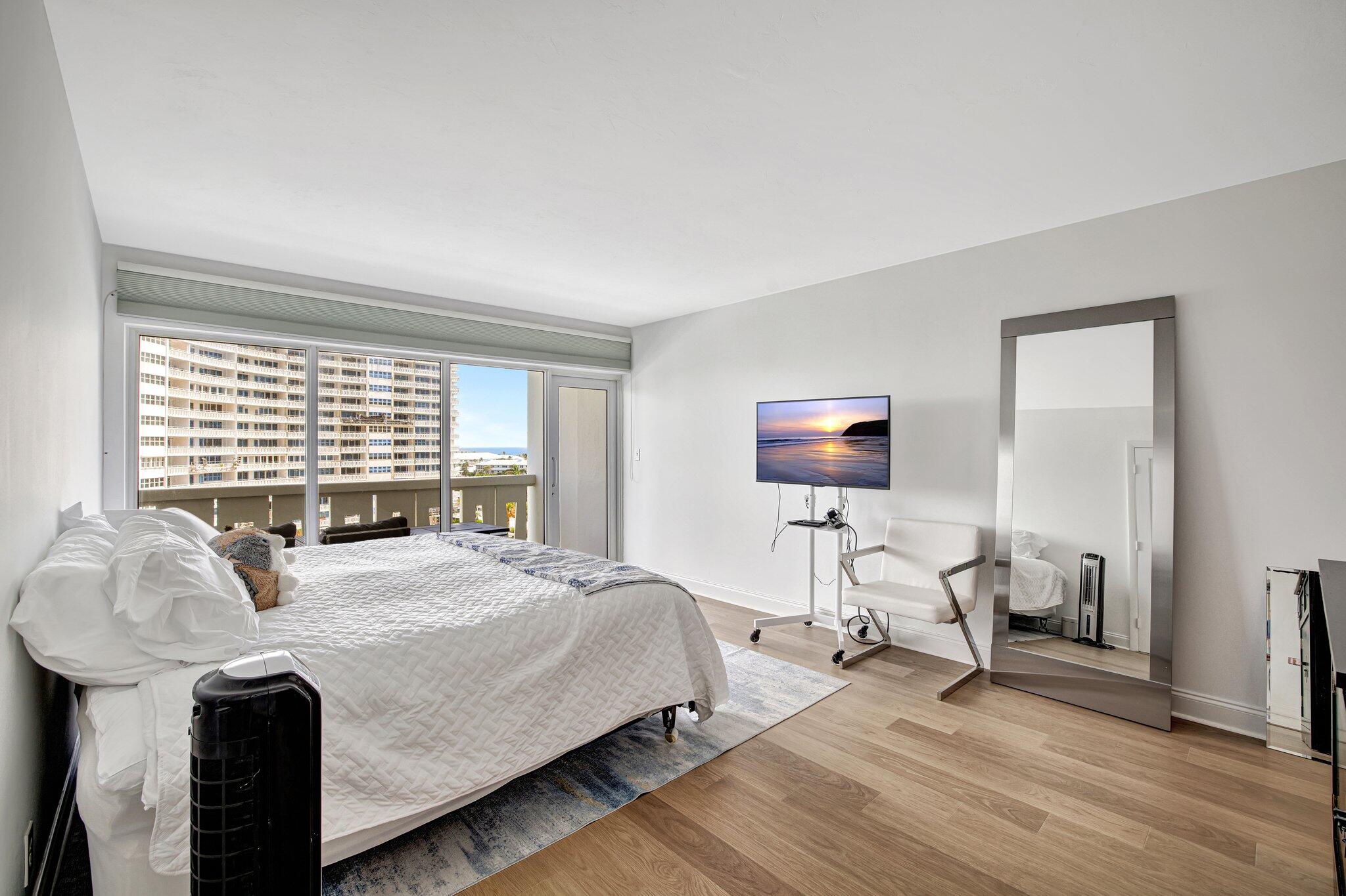 2100 S Ocean Drive 7cd Property Photo 16