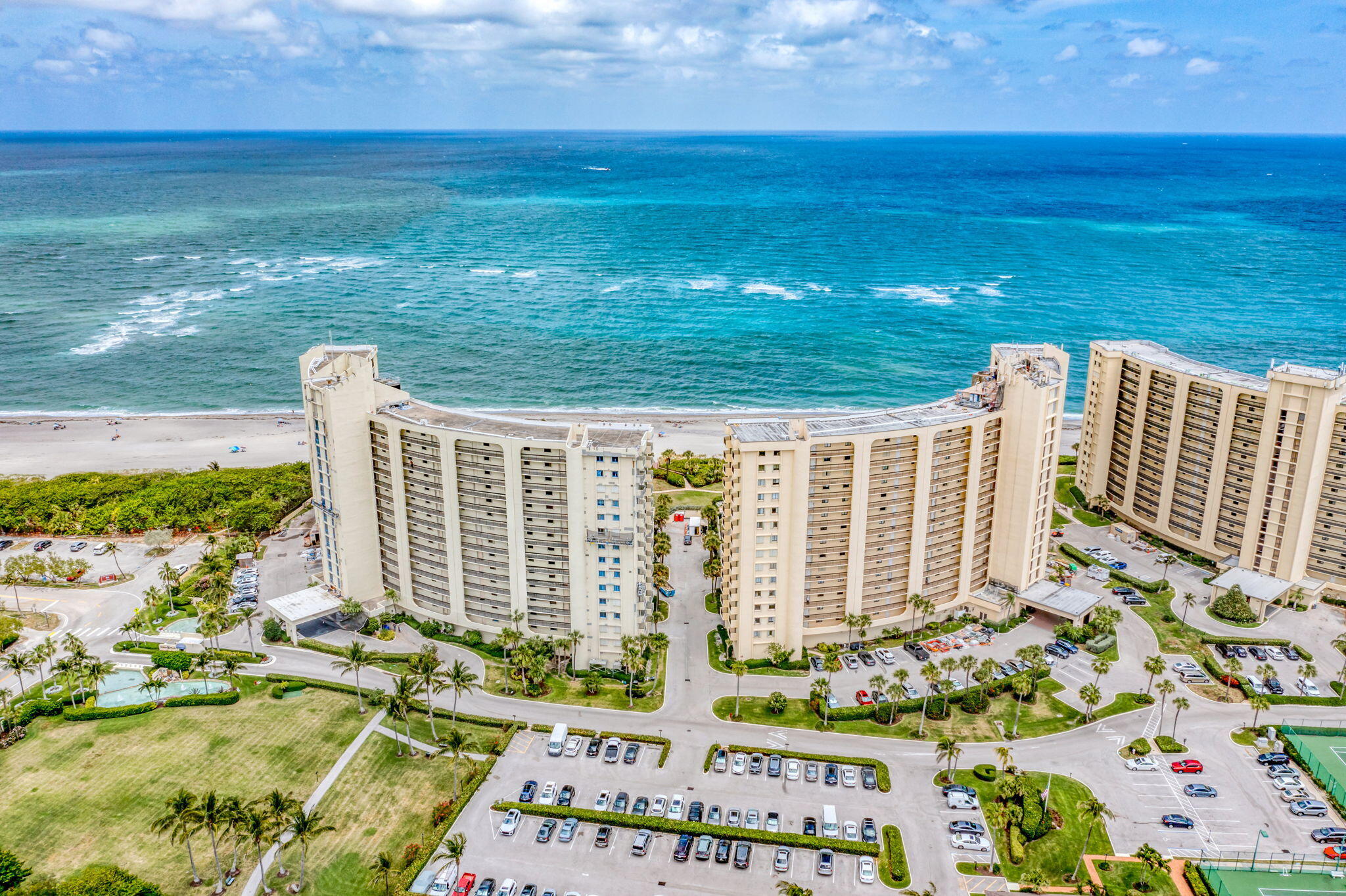 400 OCEAN TRAIL Way 209 Property Photo 1