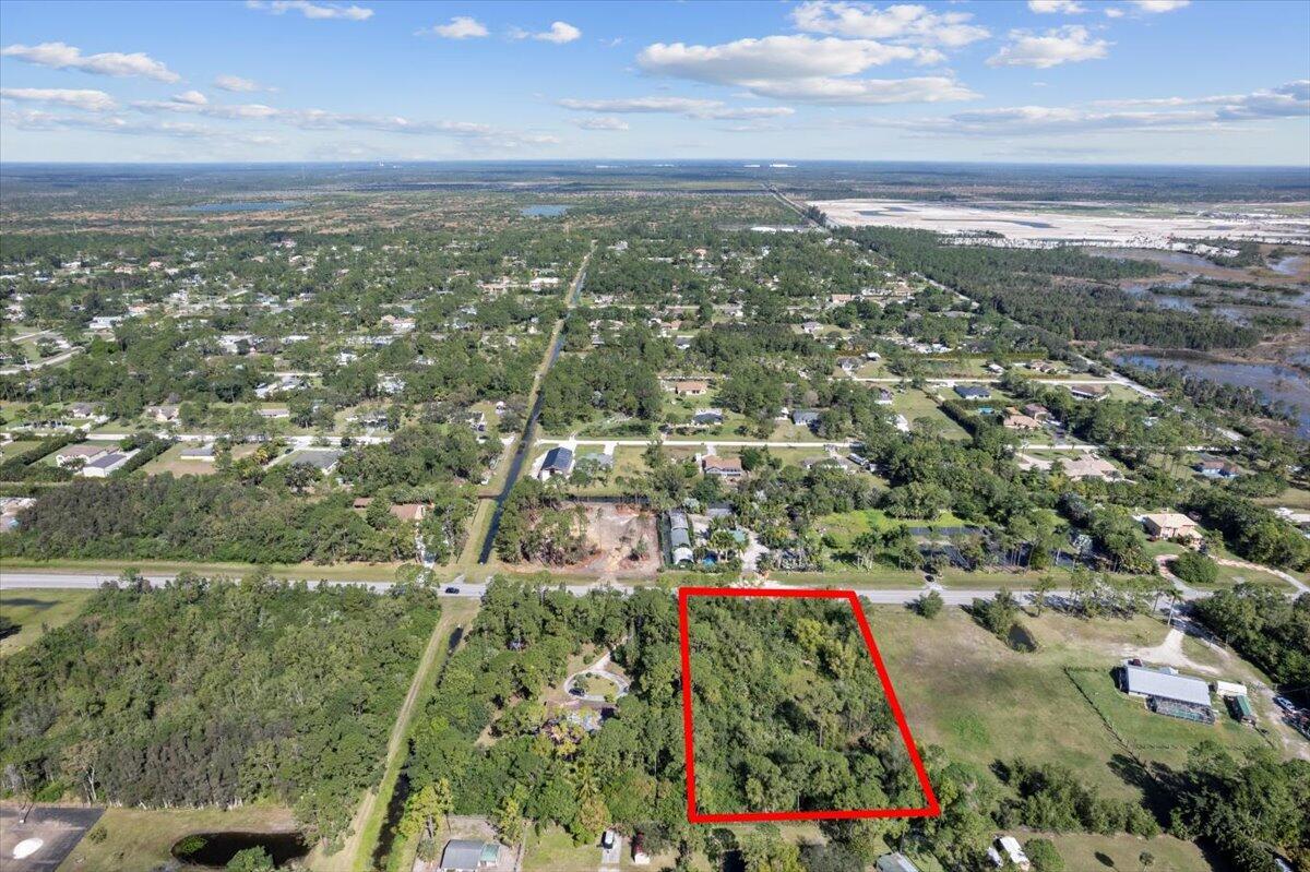 14690 Northlake Boulevard Property Photo 11