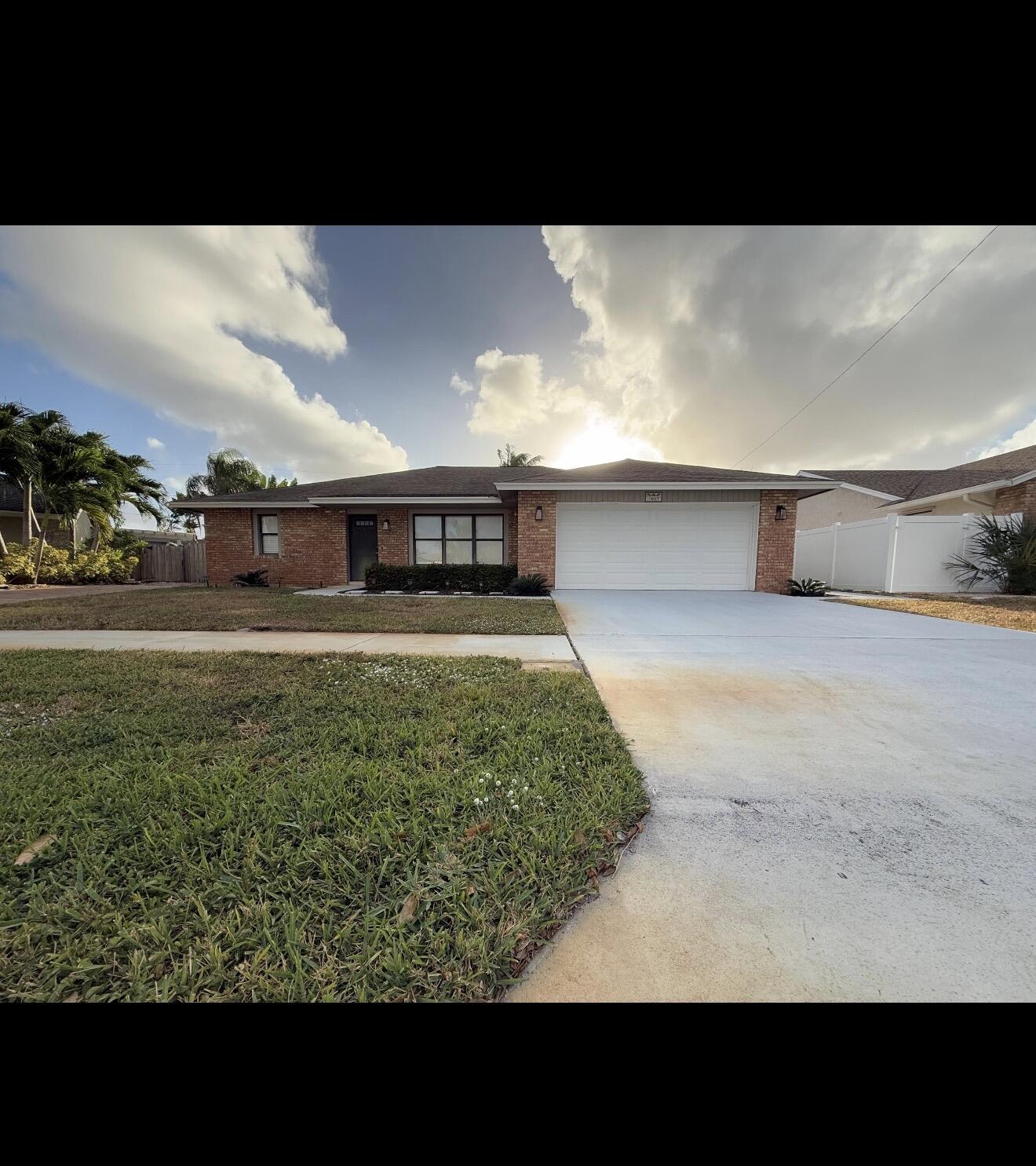 1007 Wynndale Way Property Photo 1