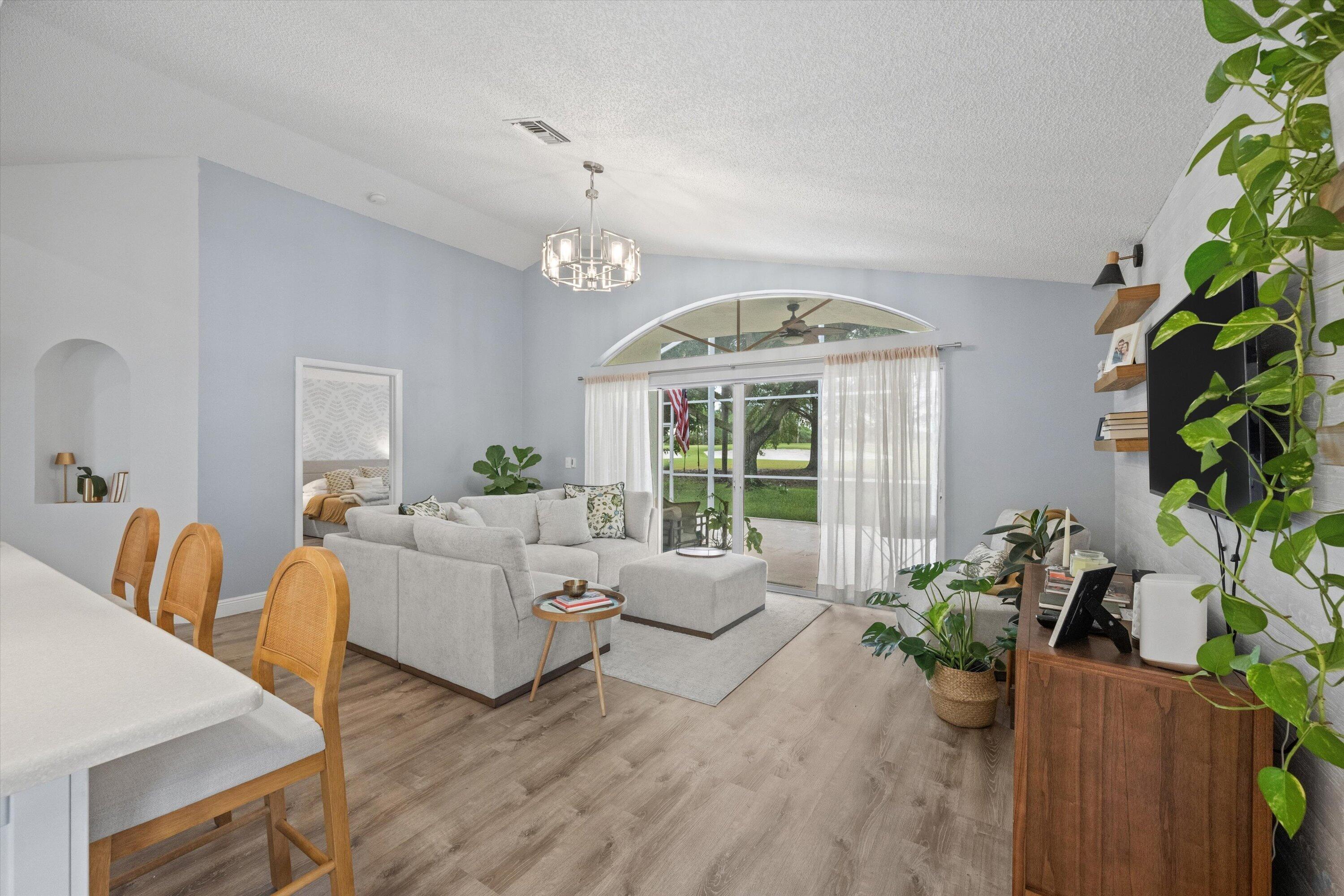 1610 Lakefield North Court Property Photo 11