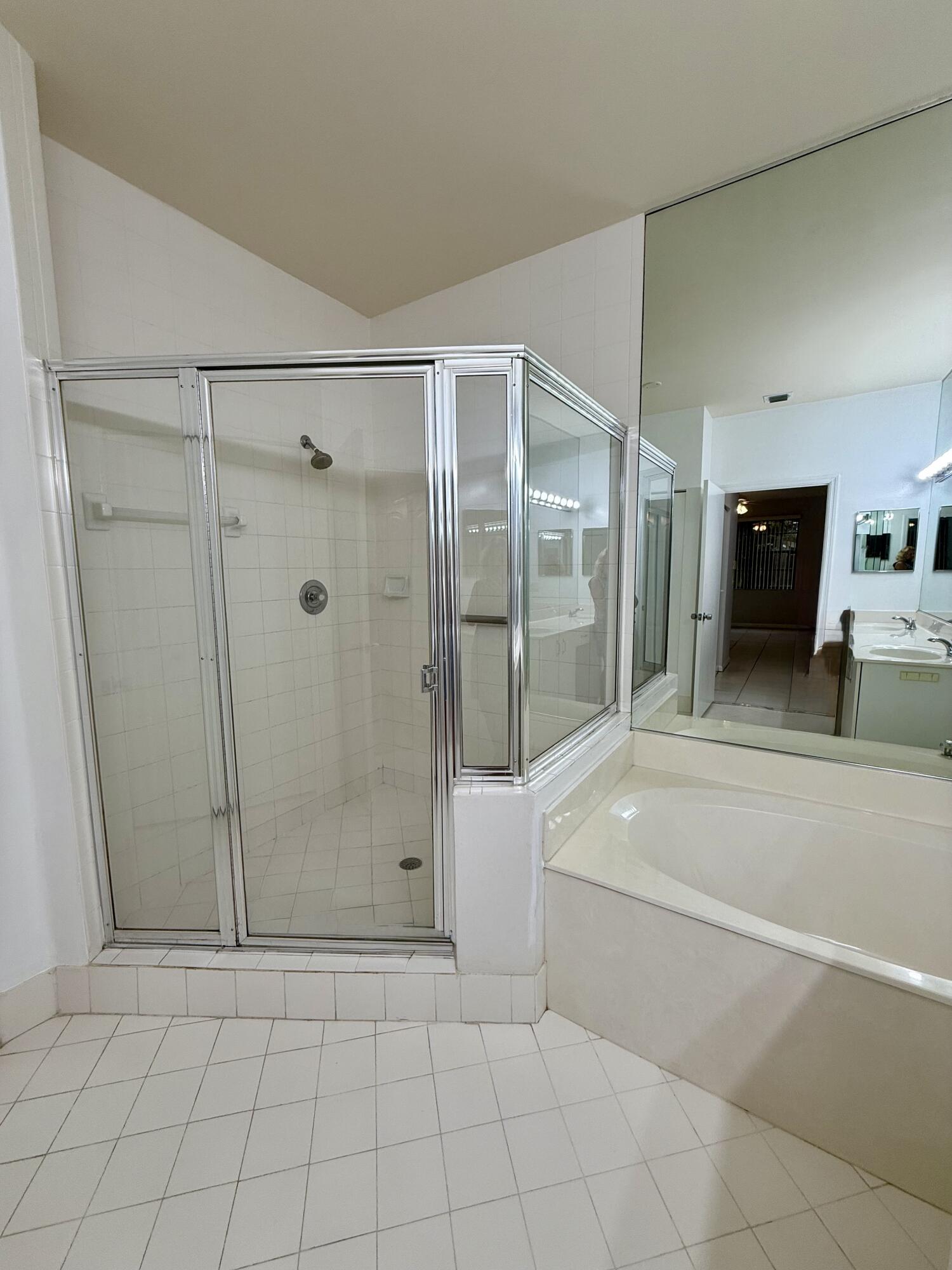 6769 Montego Bay Boulevard Property Photo 22