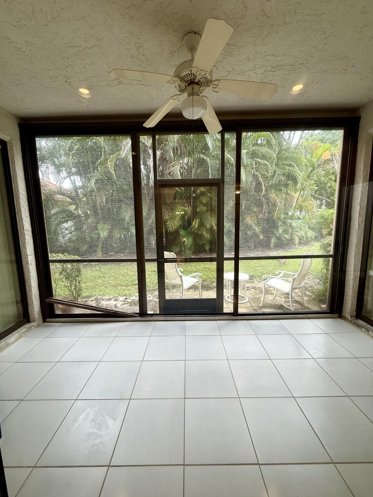 6769 Montego Bay Boulevard Property Photo 23