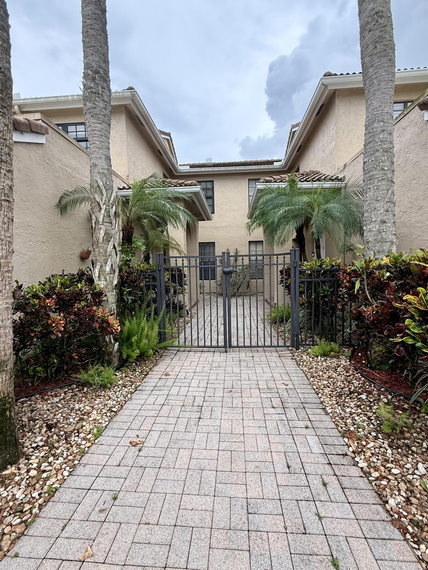 6769 Montego Bay Boulevard Property Photo 31