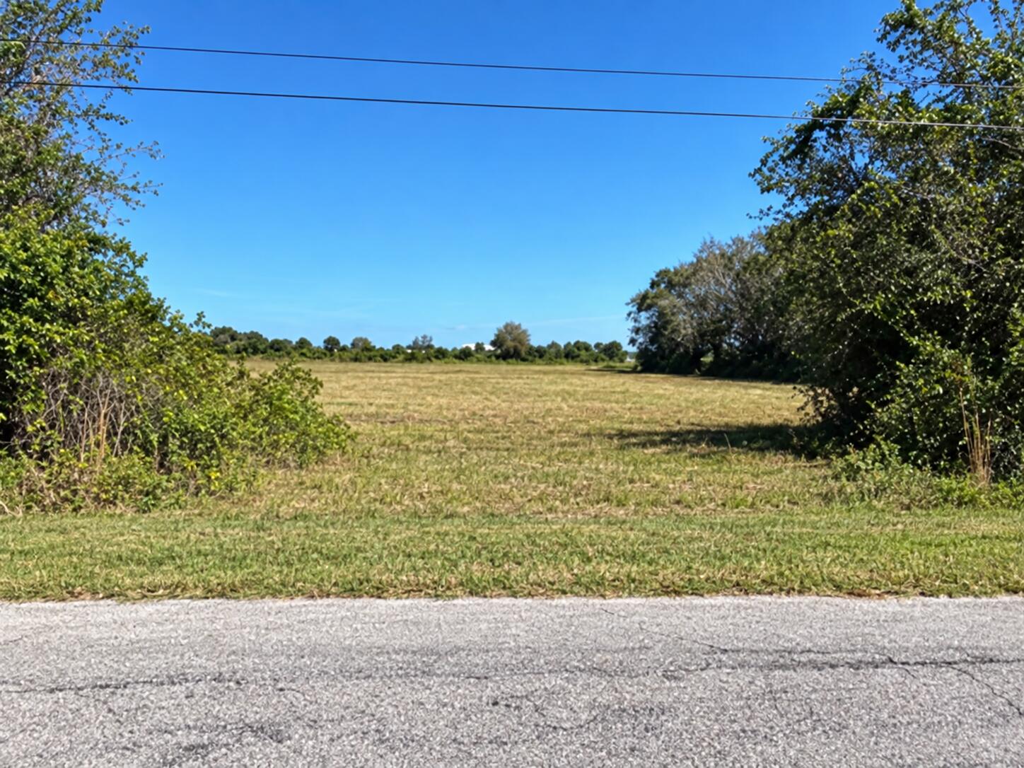 16905 Nw 220th Street Property Photo 3