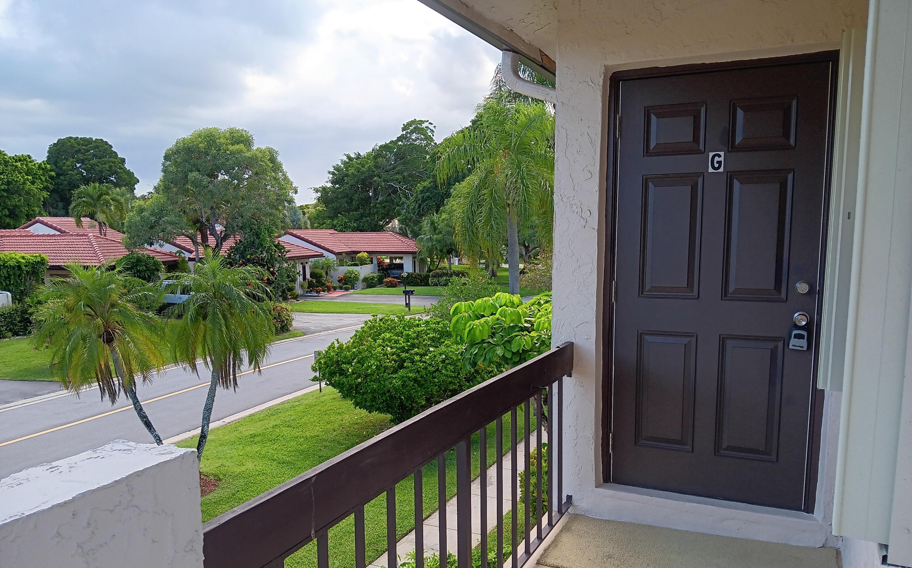 8045 Eastlake Drive Property Photo 2
