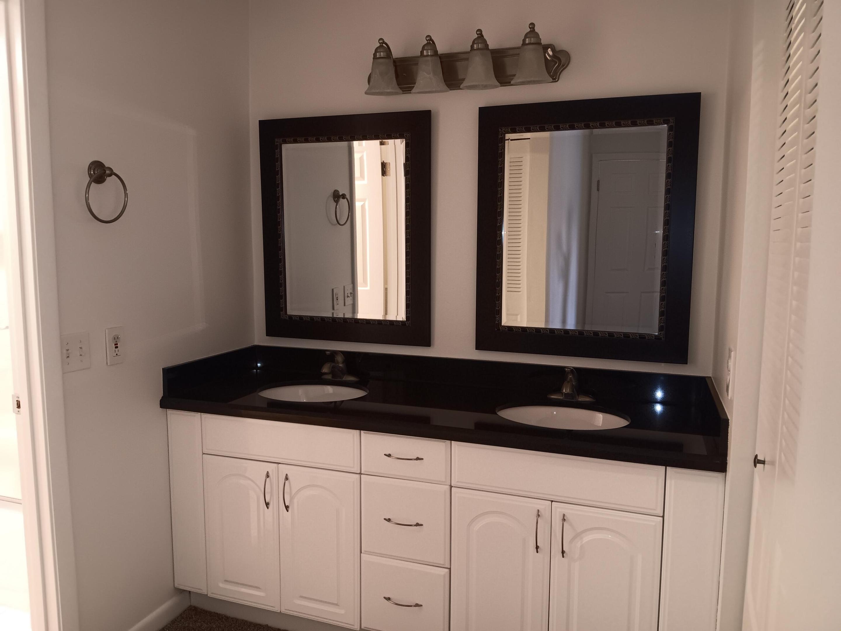 8045 Eastlake Drive Property Photo 29