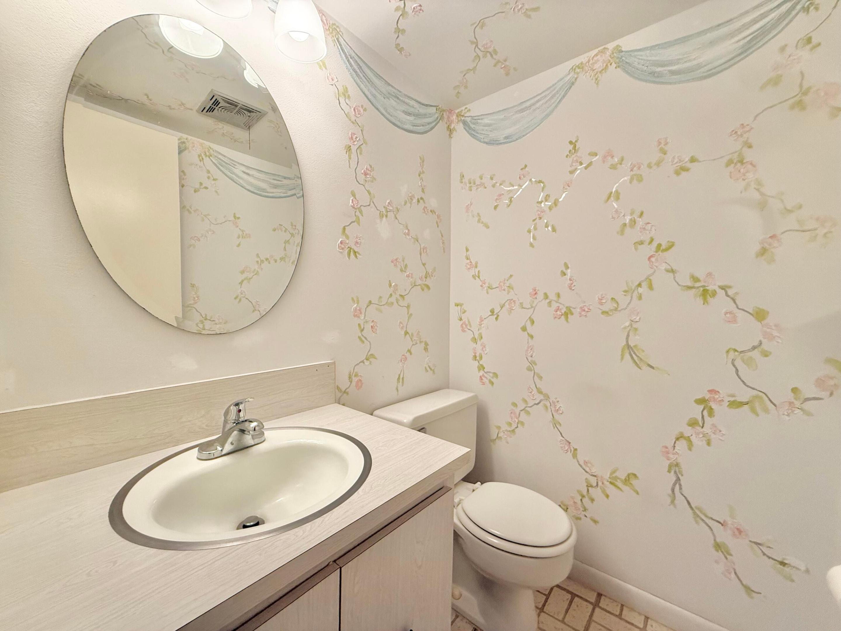 18081 Se Country Club Drive 21-207 Property Photo 15