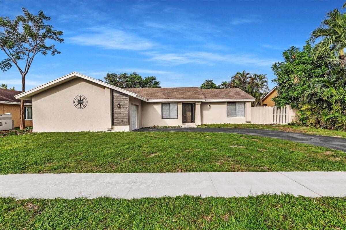837 SW 56TH Avenue Property Photo 1