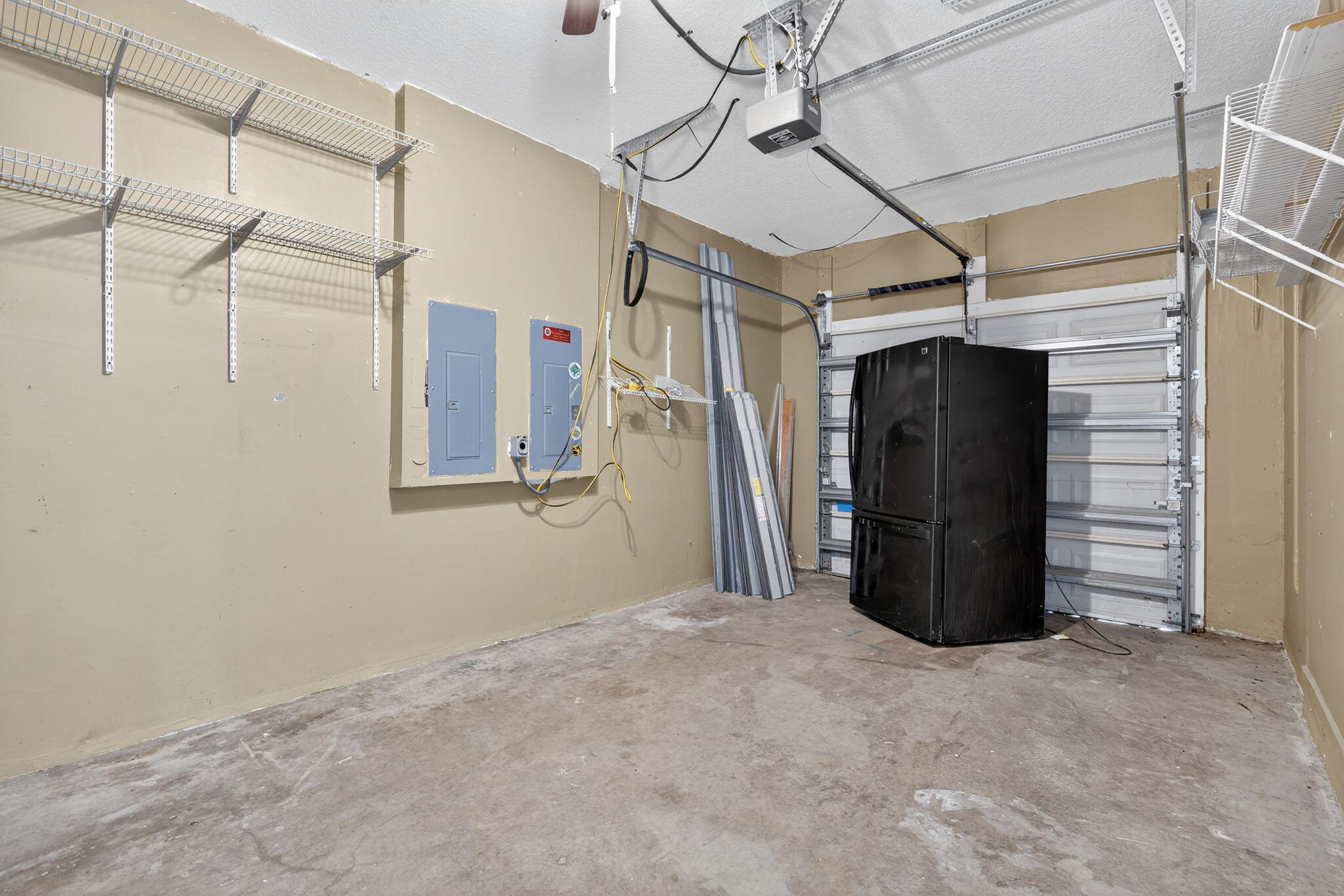 4083 Lake Tahoe Circle Property Photo 15