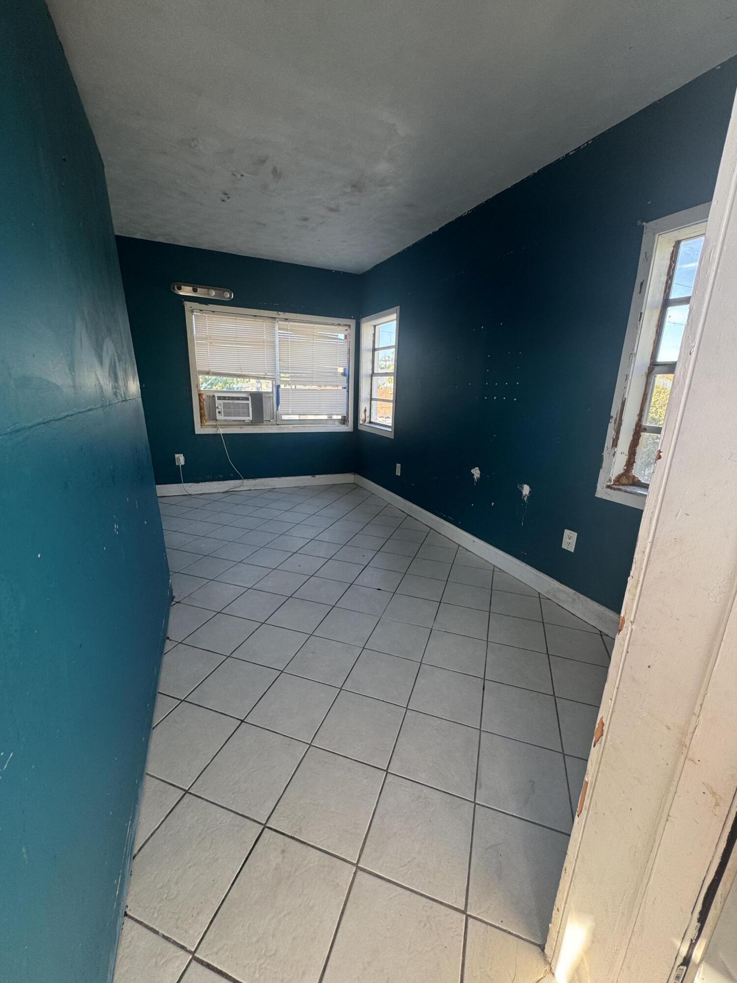 419 3rd Avenue S Property Photo 11