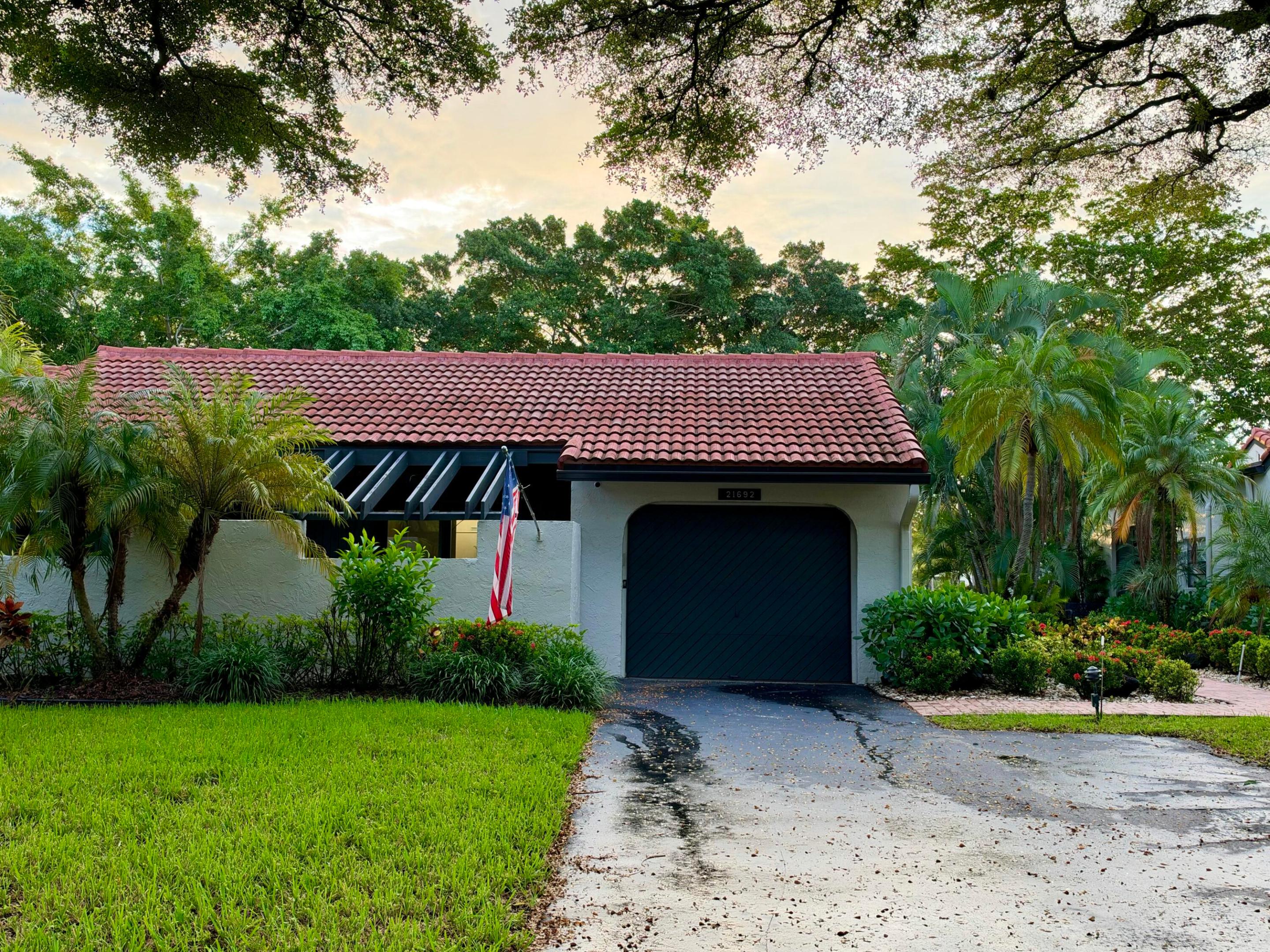 21692 Tall Palm Circle 10-b Property Photo 1