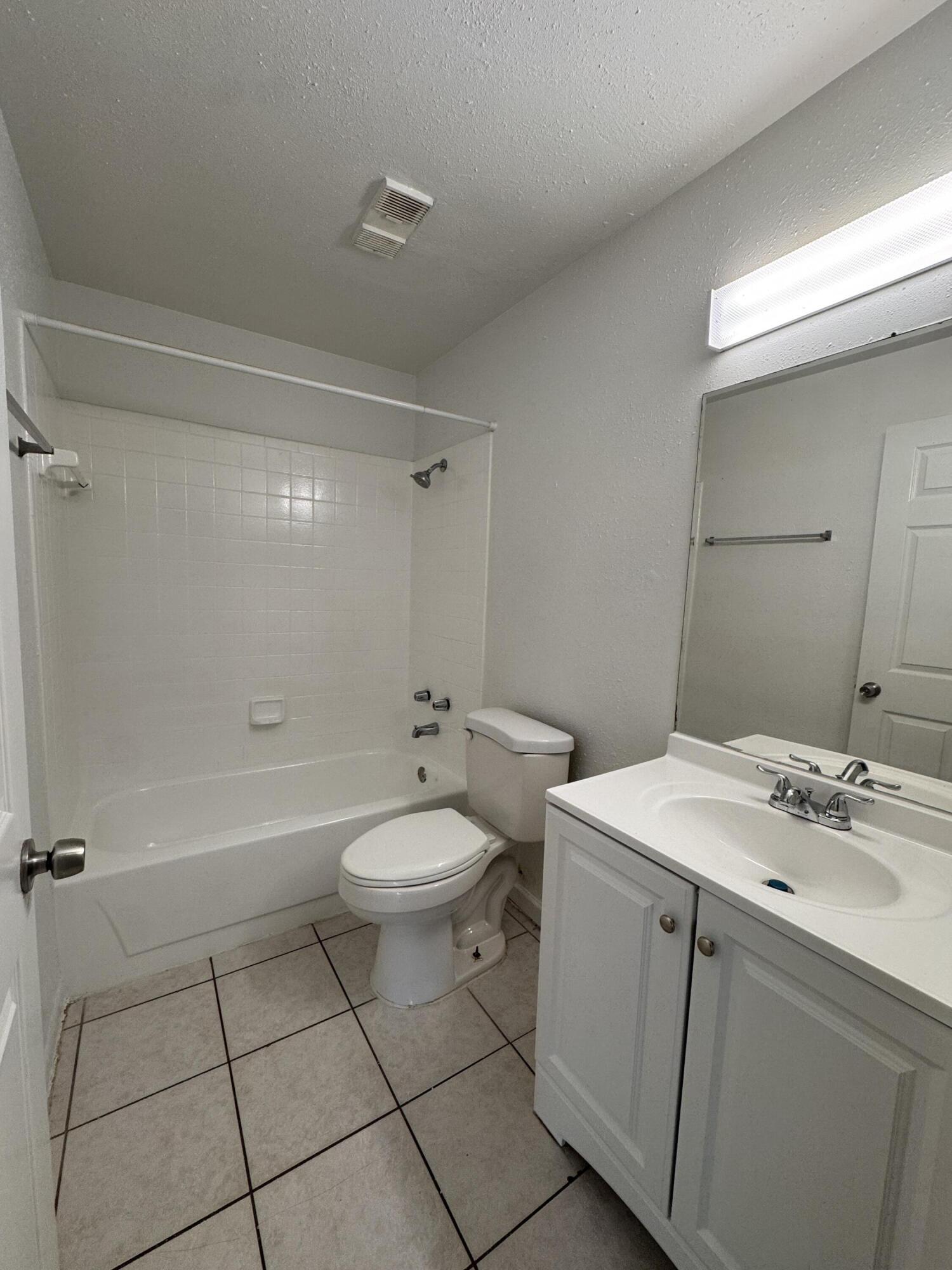 2151 Nw 96th Terrace 15j Property Photo 27