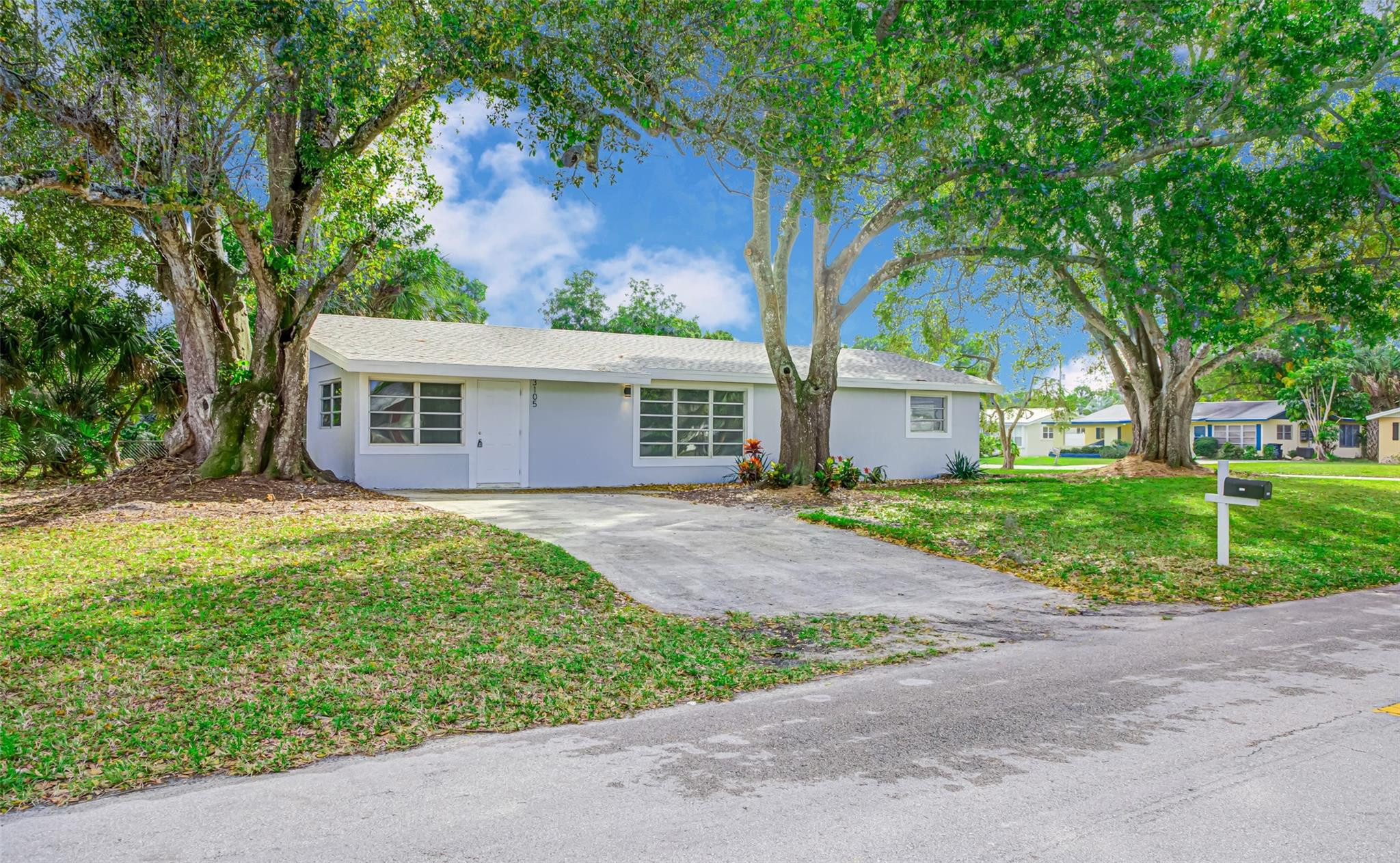 3105 18th Street Property Photo 1
