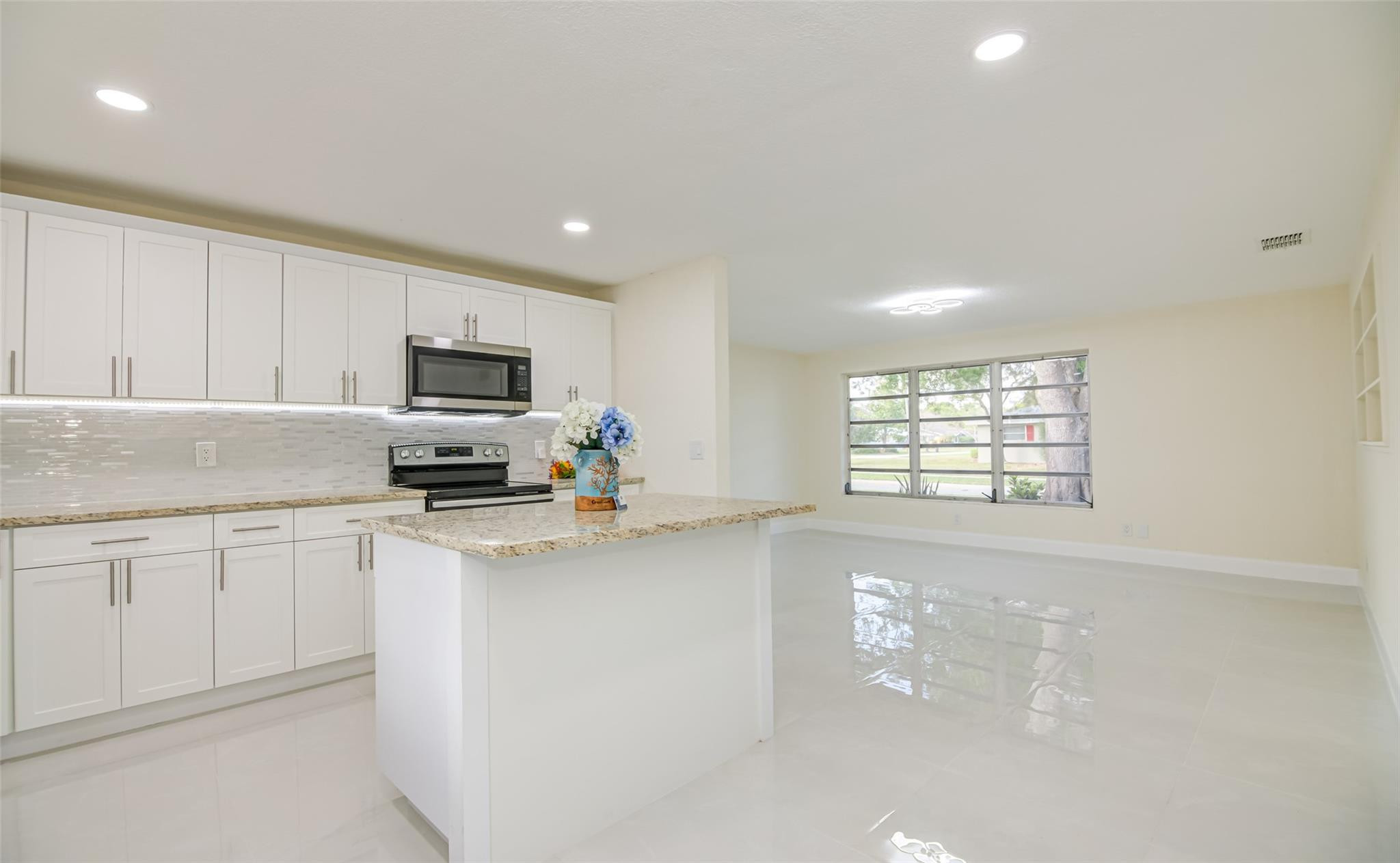 3105 18th Street Property Photo 13