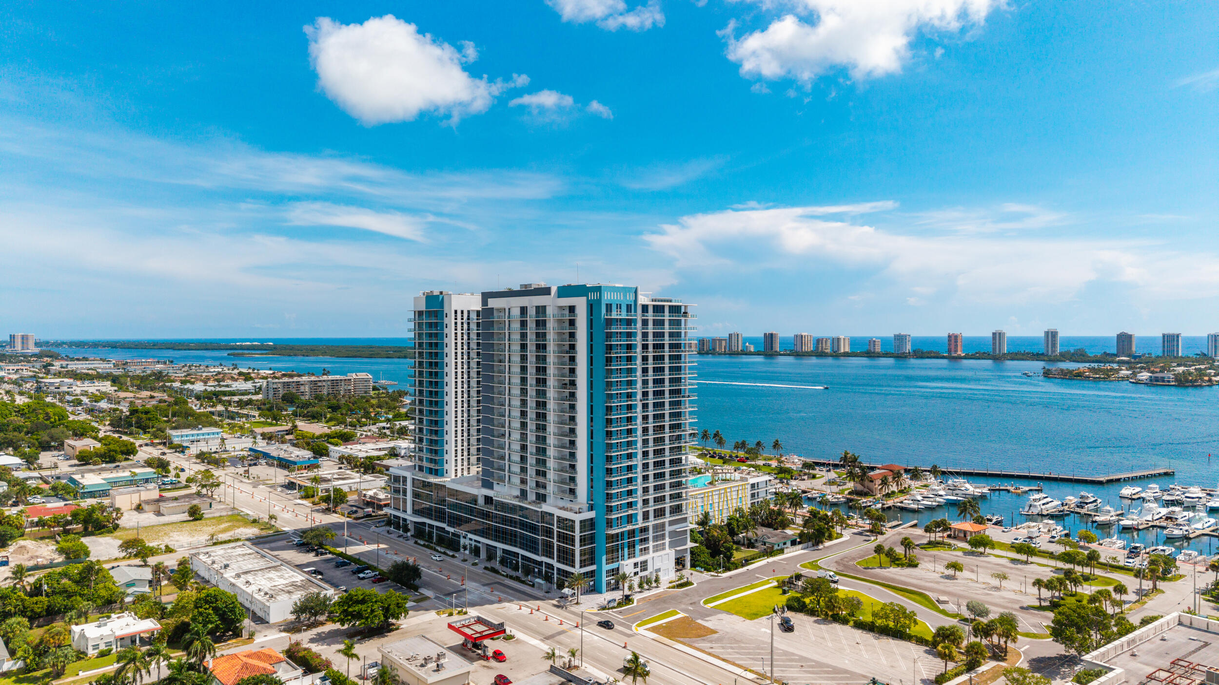 220 Lake Shore Drive 612 Property Photo 52