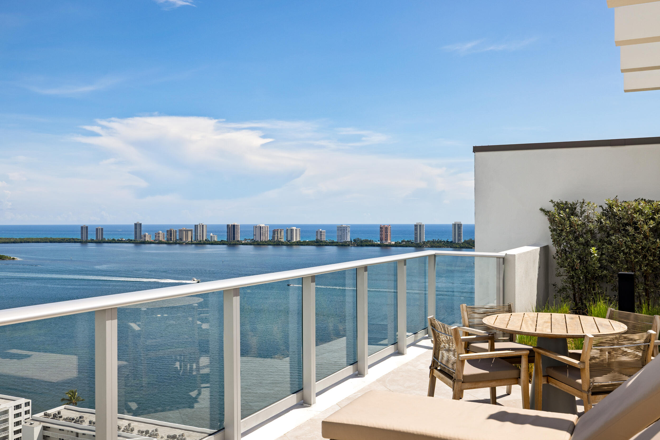 220 Lake Shore Drive 612 Property Photo 55