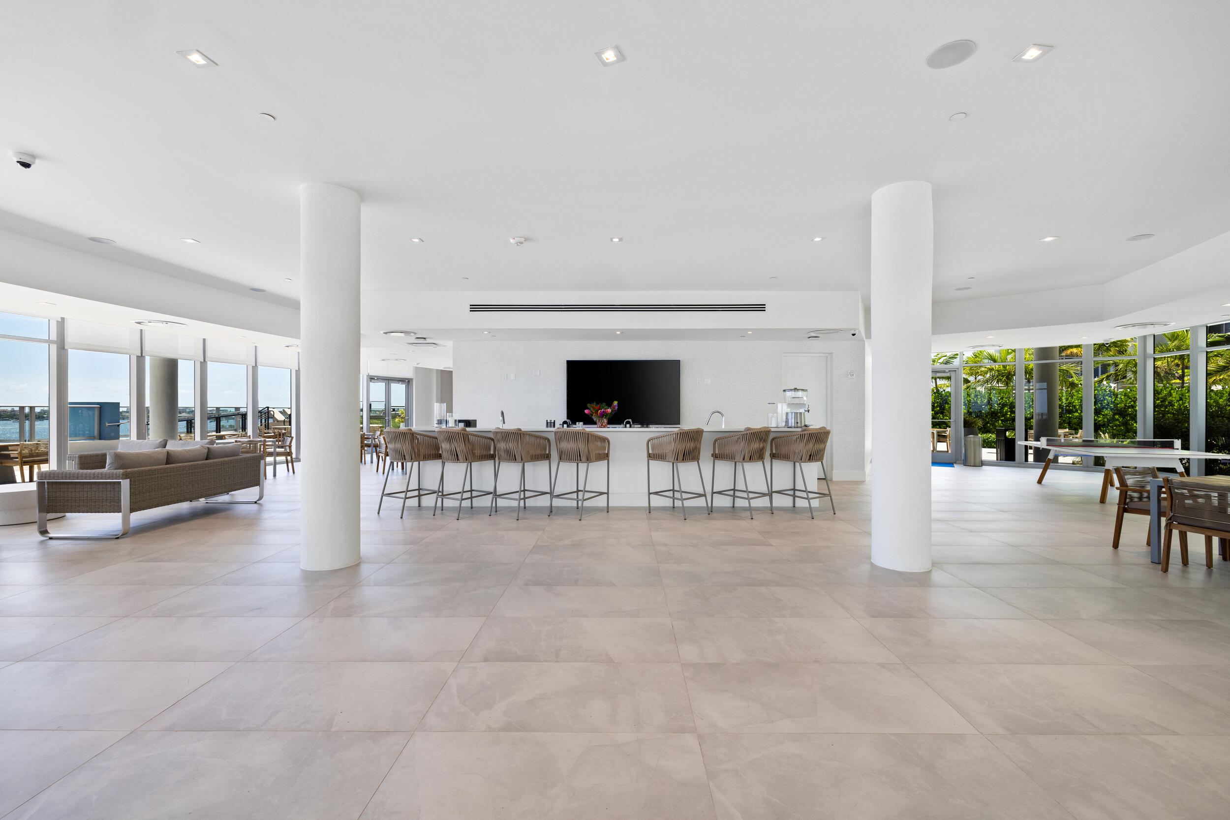 220 Lake Shore Drive 612 Property Photo 66