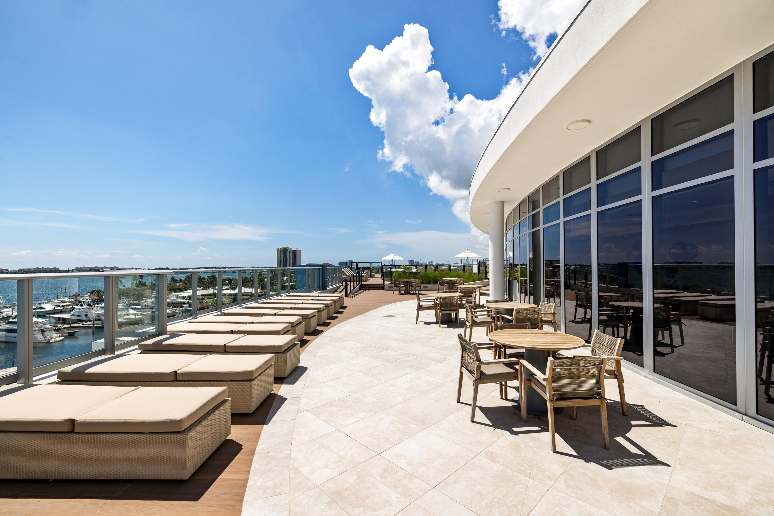 220 Lake Shore Drive 612 Property Photo 67