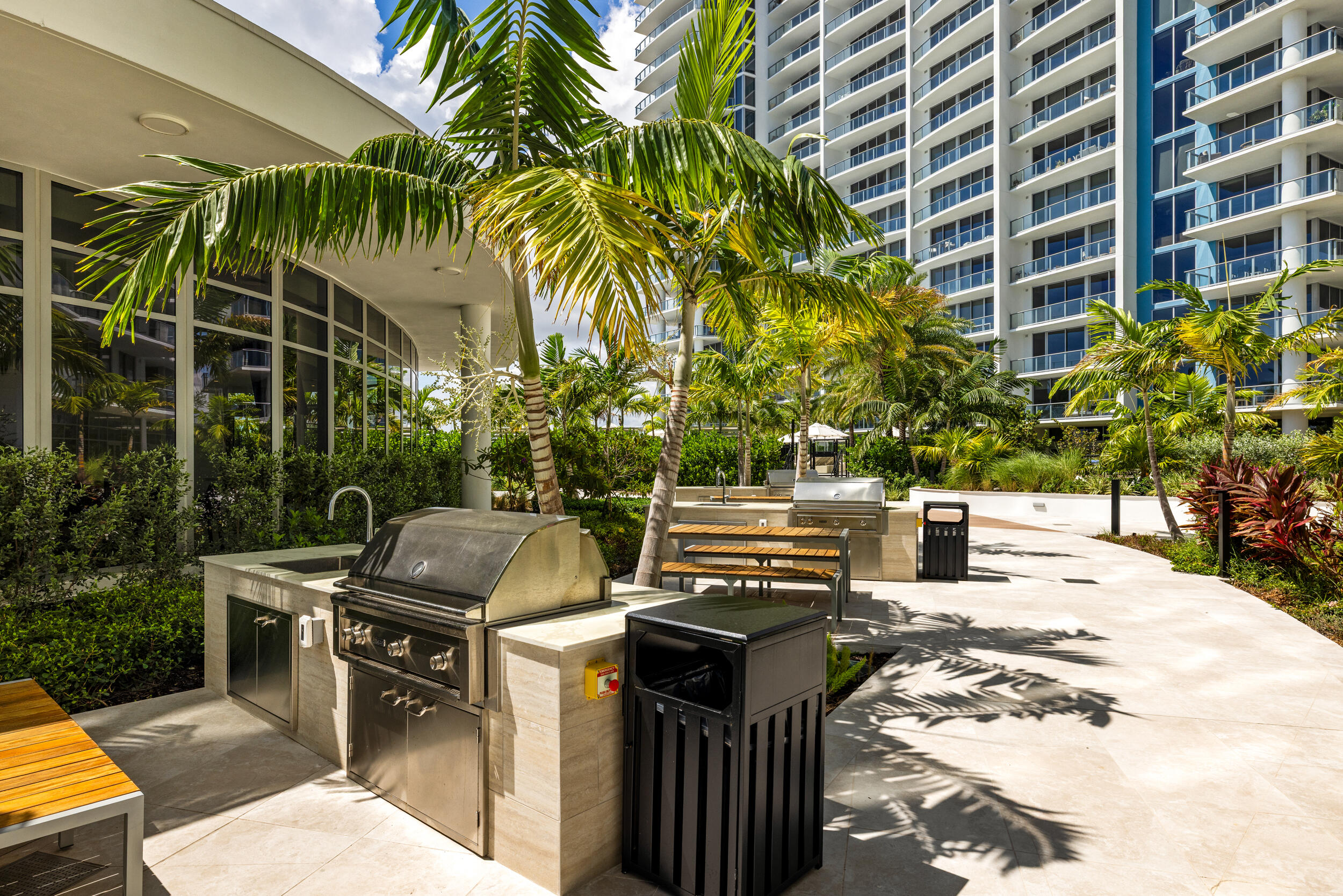 220 Lake Shore Drive 612 Property Photo 68