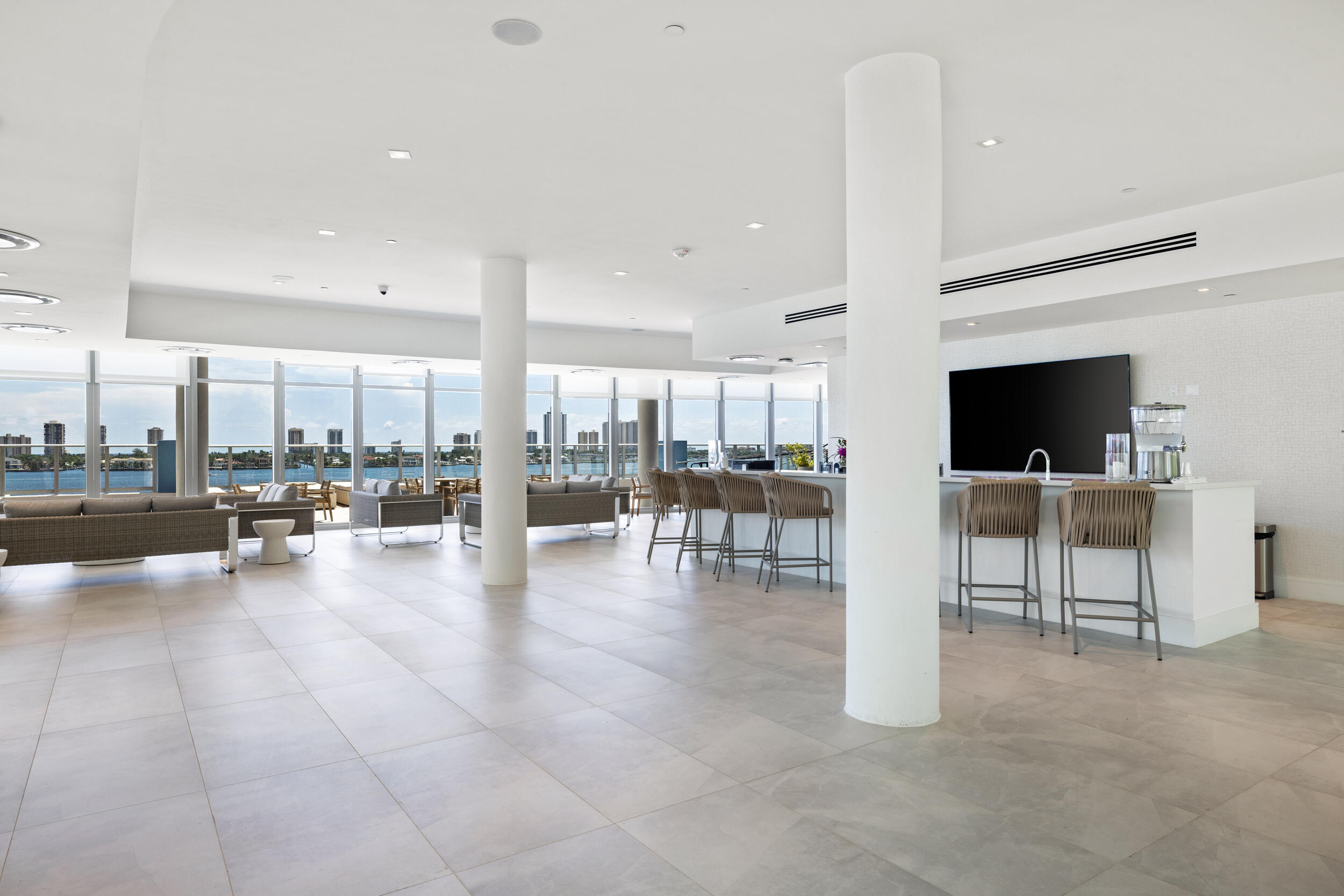 220 Lake Shore Drive 612 Property Photo 83