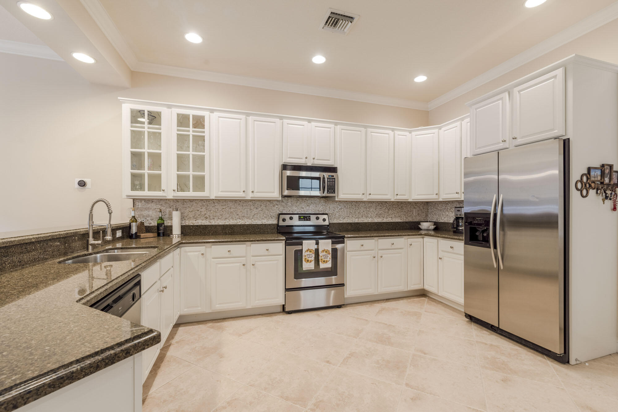 106 Renaissance Drive Property Photo 13