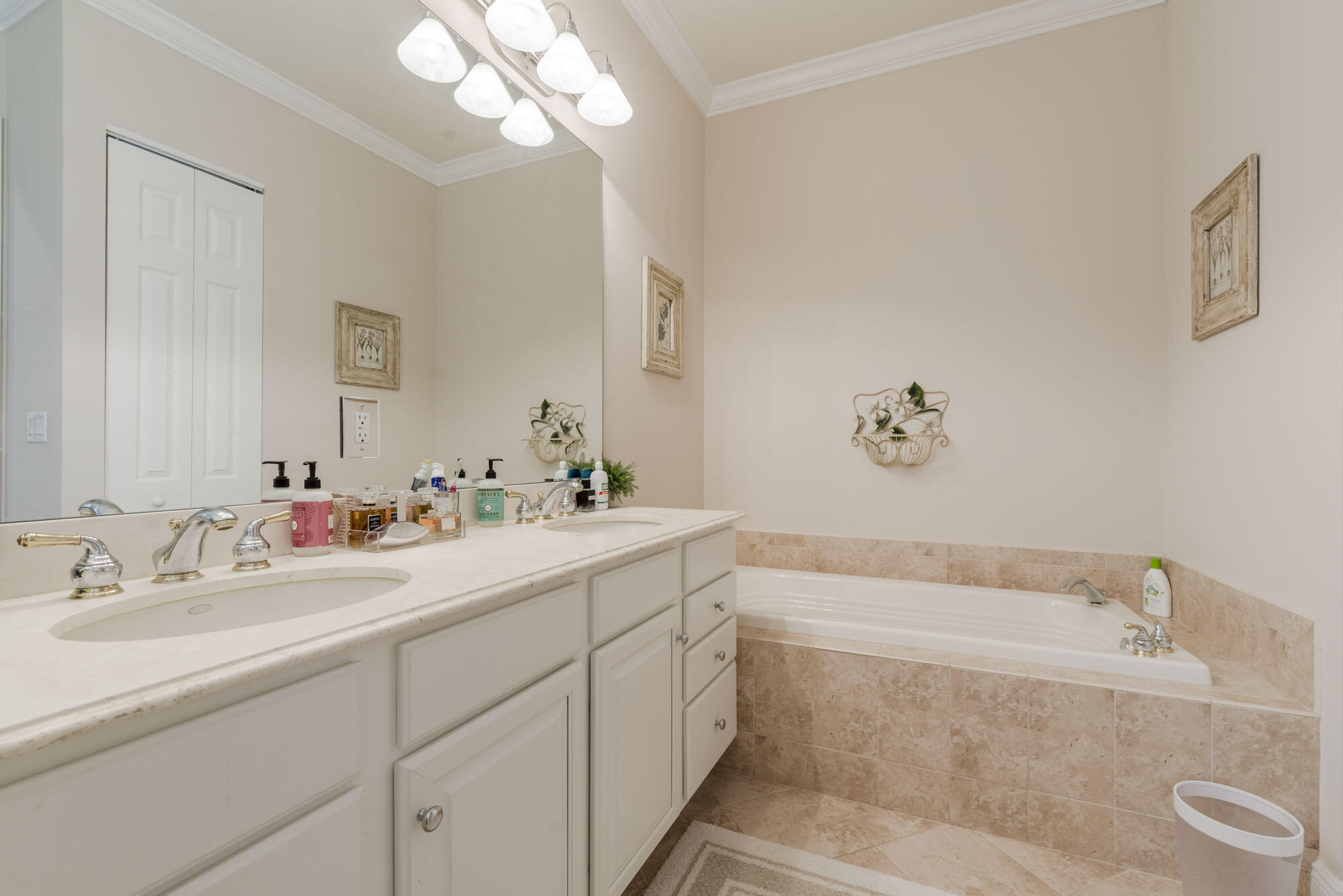 106 Renaissance Drive Property Photo 21