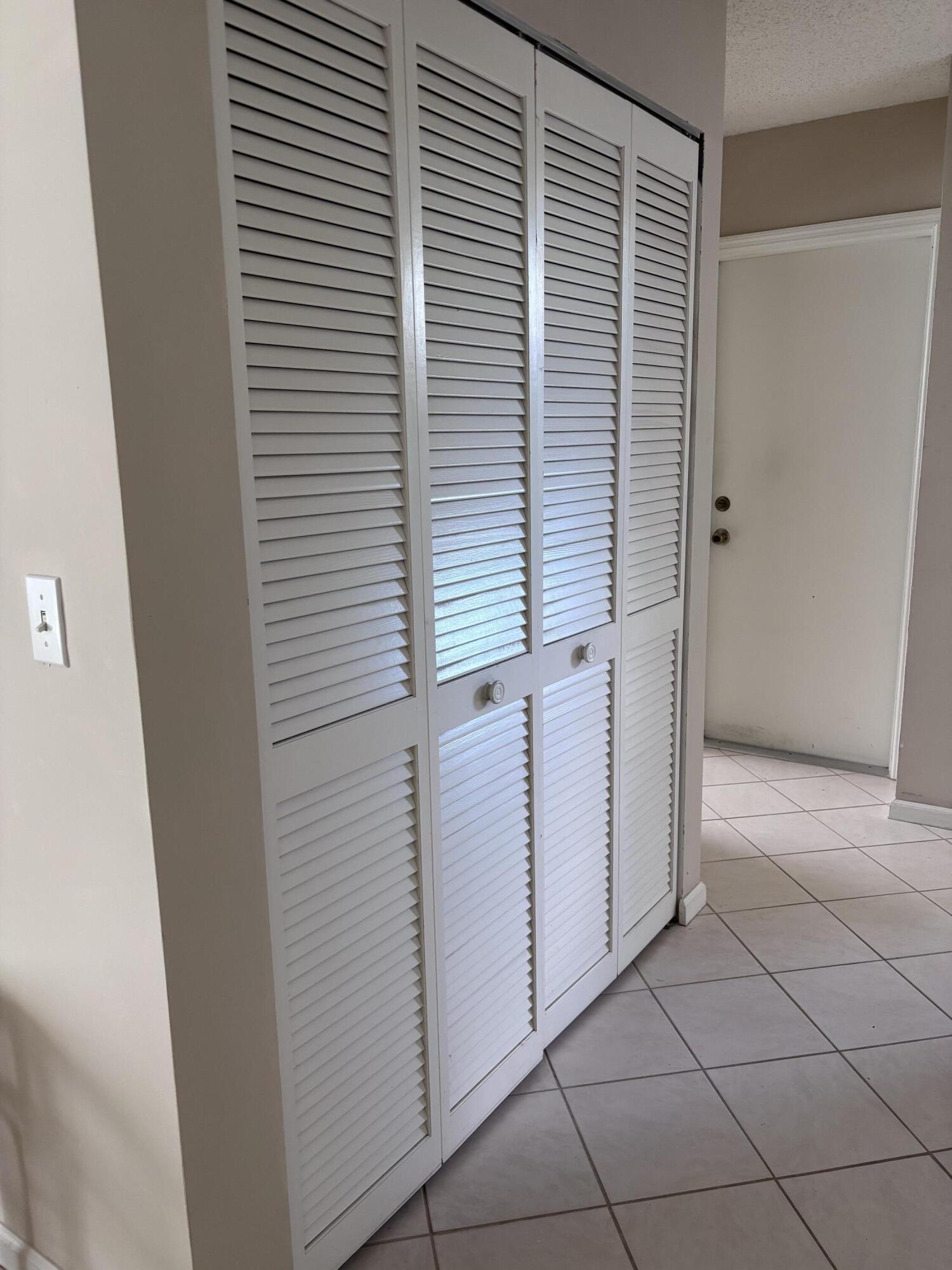 7636 Mansfield Hollow Road Property Photo 10