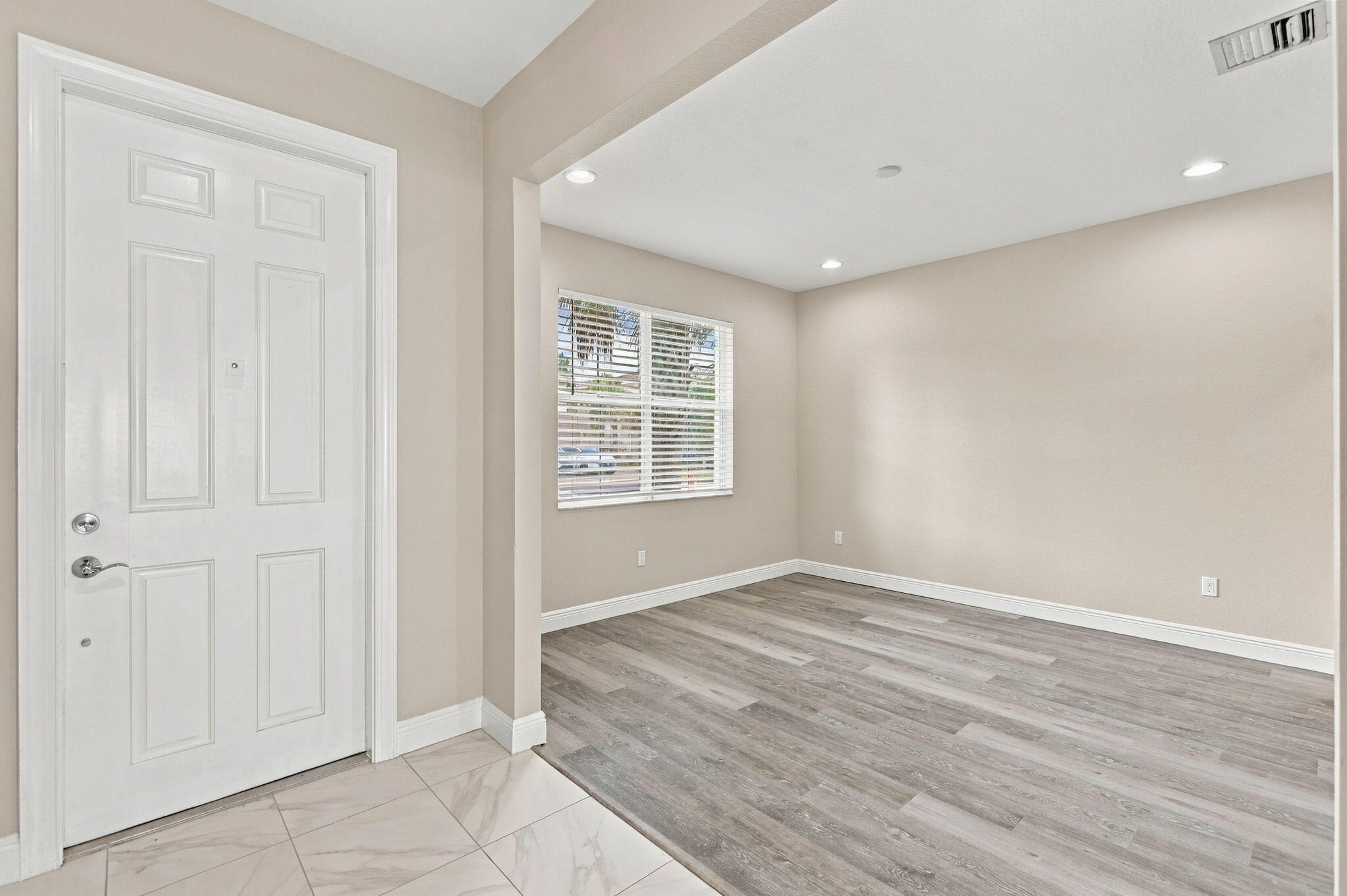 1247 Nw Leonardo Circle Property Photo 6