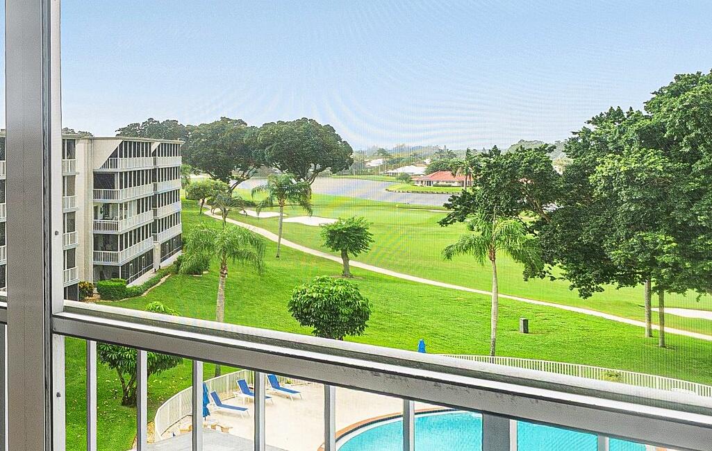 145 Atlantis Boulevard Ph4 Property Photo 2