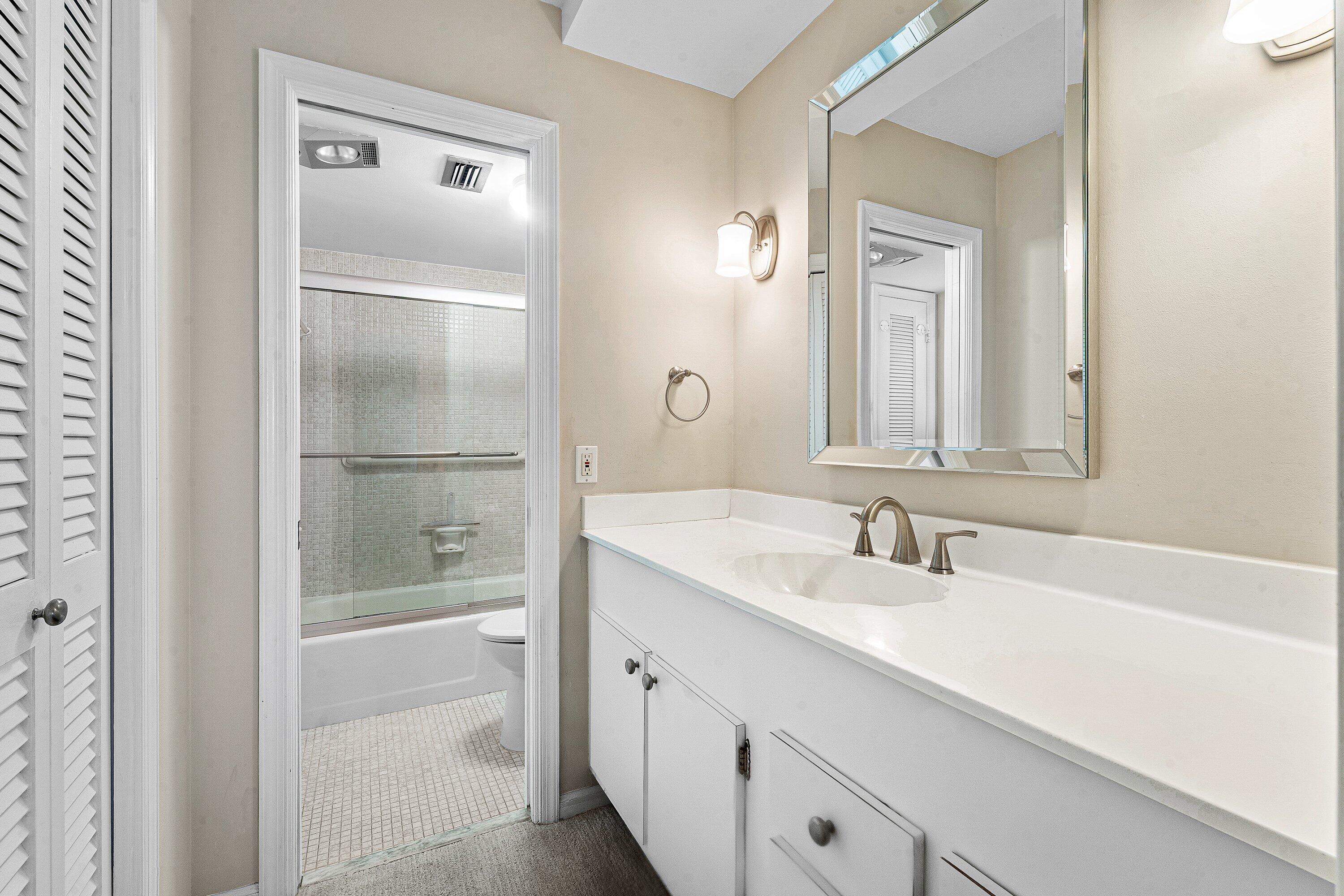 145 Atlantis Boulevard Ph4 Property Photo 22