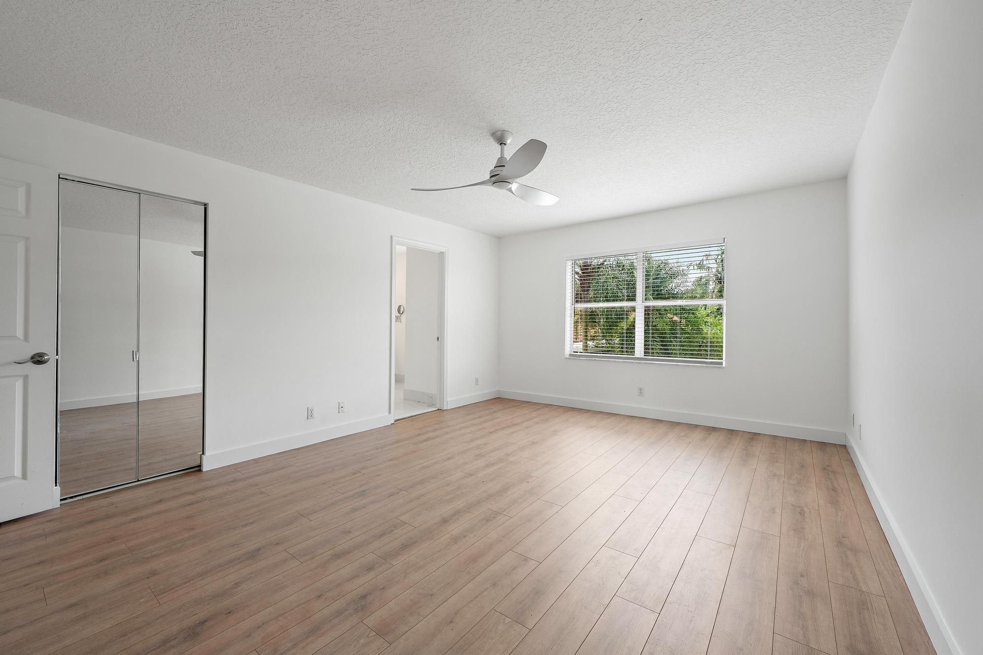 1045 Aspri Way Property Photo 14