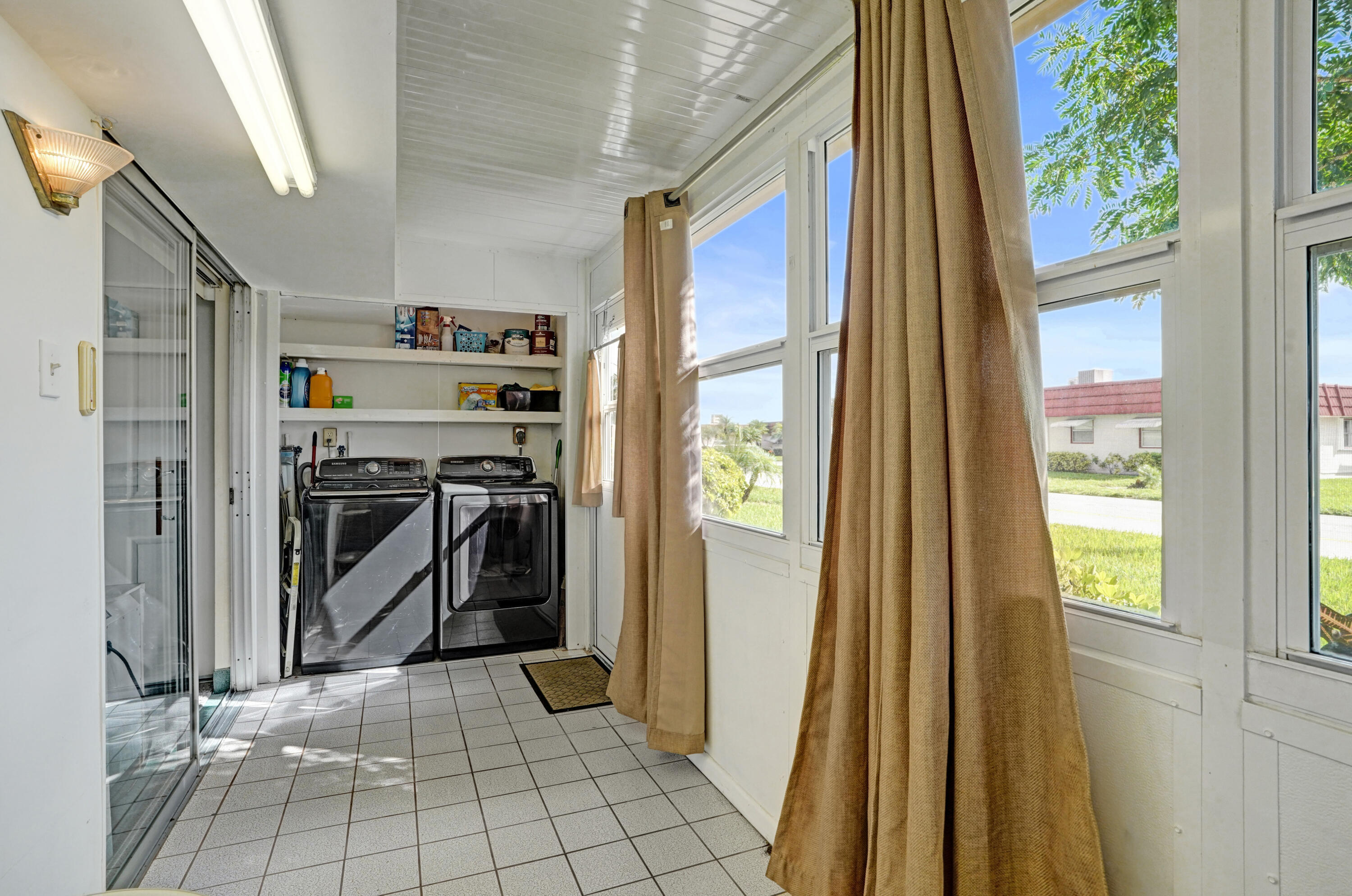 338 Seville O Property Photo 37