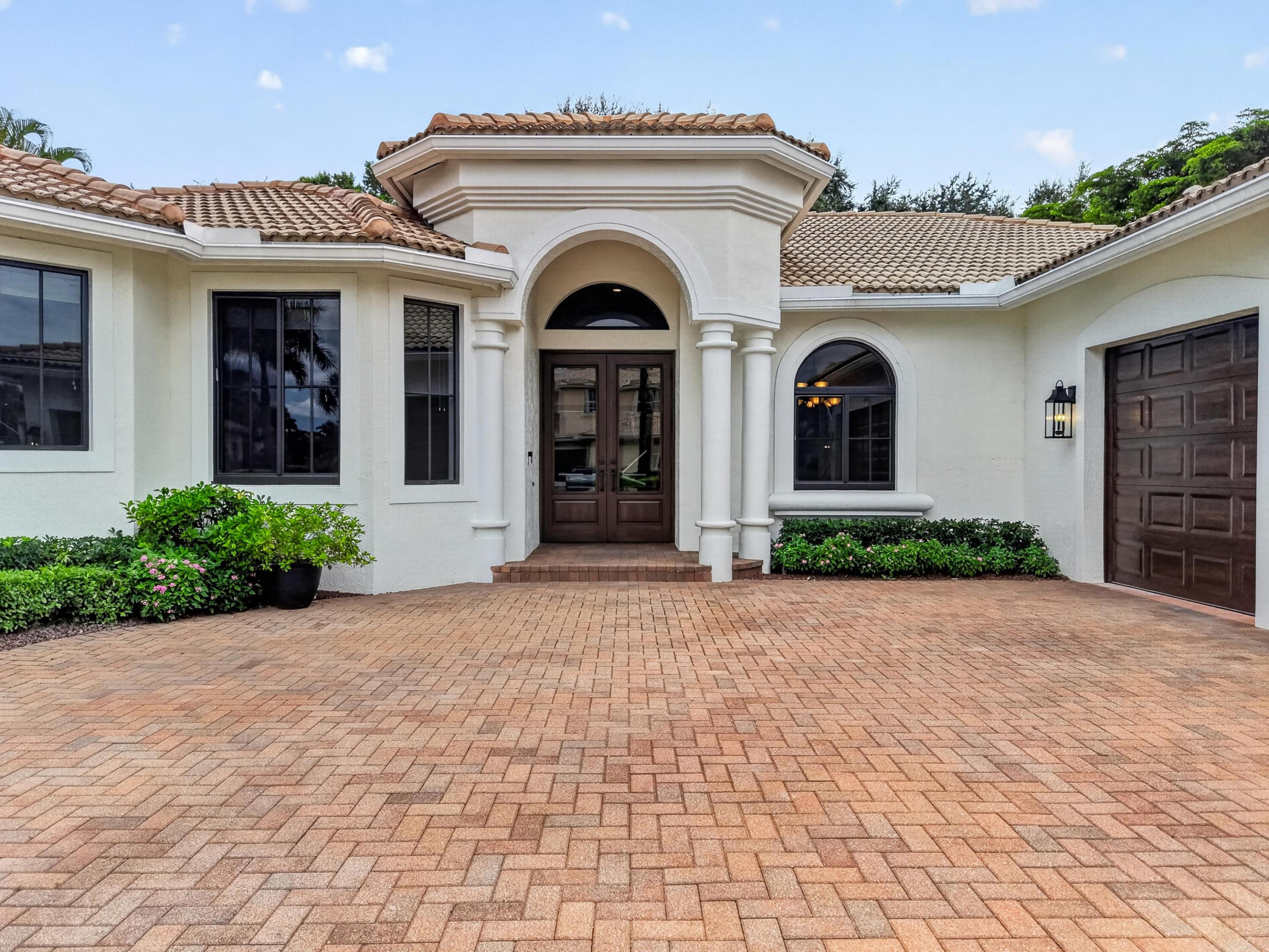 11246 Mainsail Court Property Photo 6