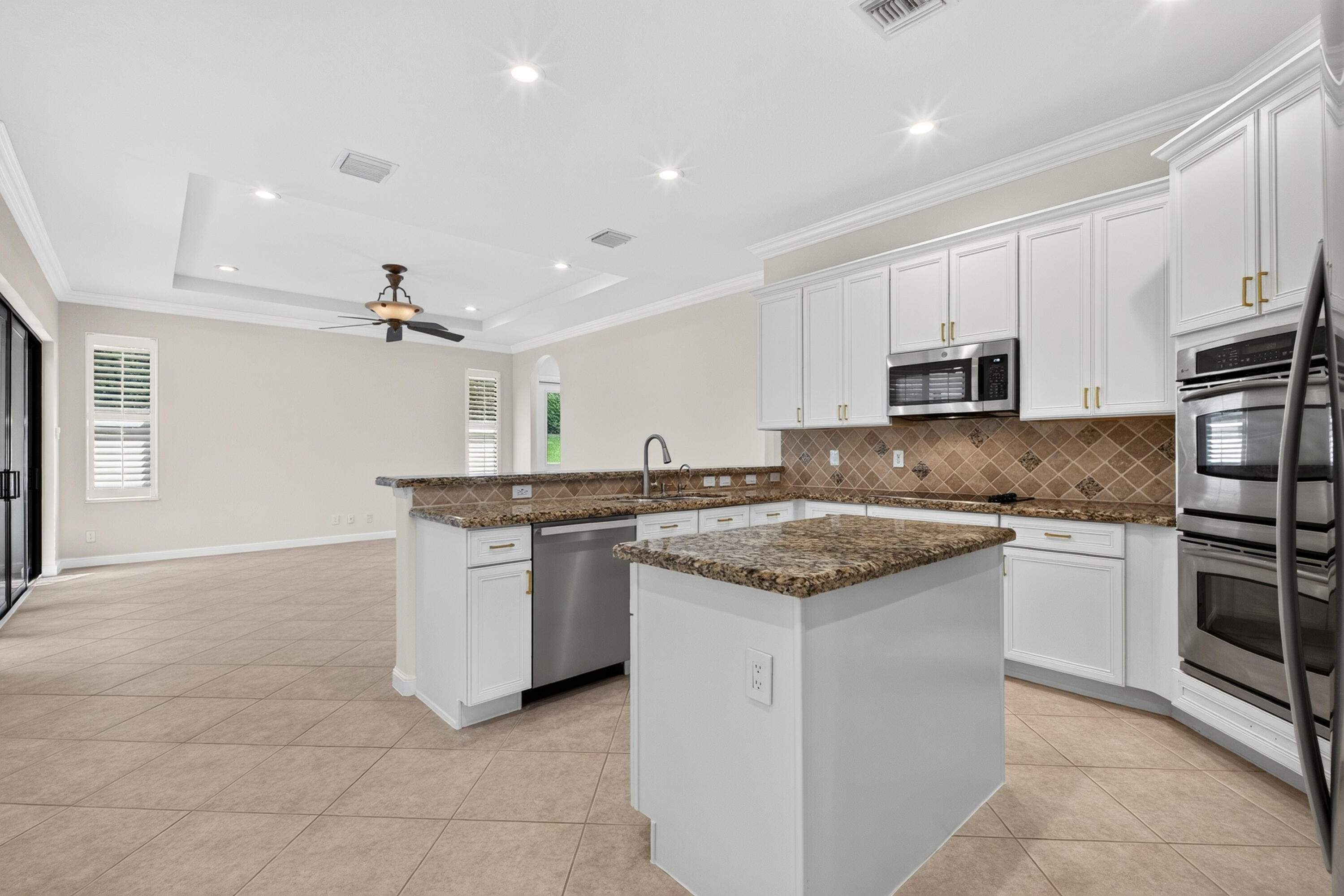11246 Mainsail Court Property Photo 33